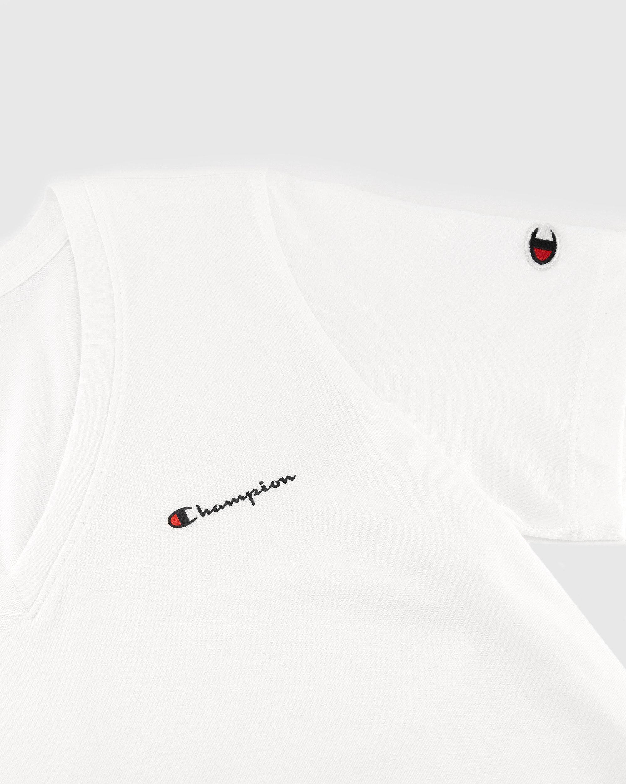 Champion T-shirt V-Neck T-Shirt