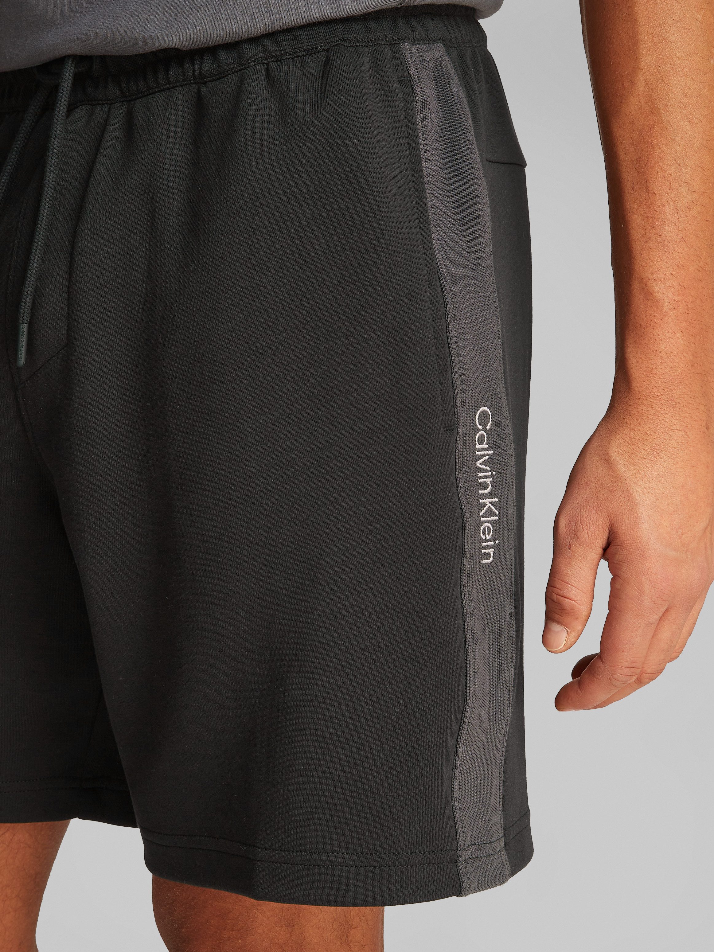 Calvin Klein Short LOGO TAPE SHORT