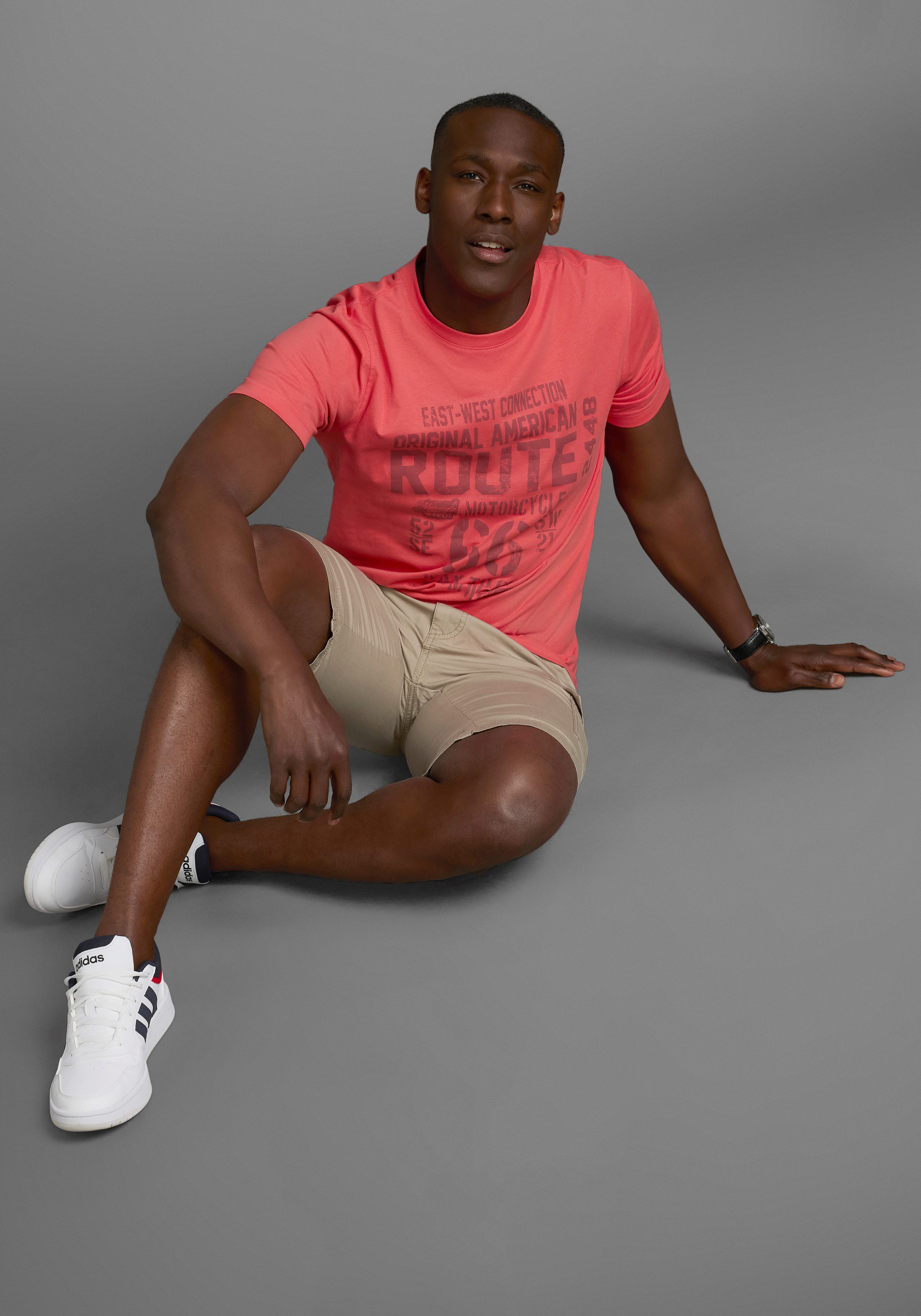Man's World Shirt met ronde hals korte mouwen, casual pasvorm, bedrukt, ronde hals