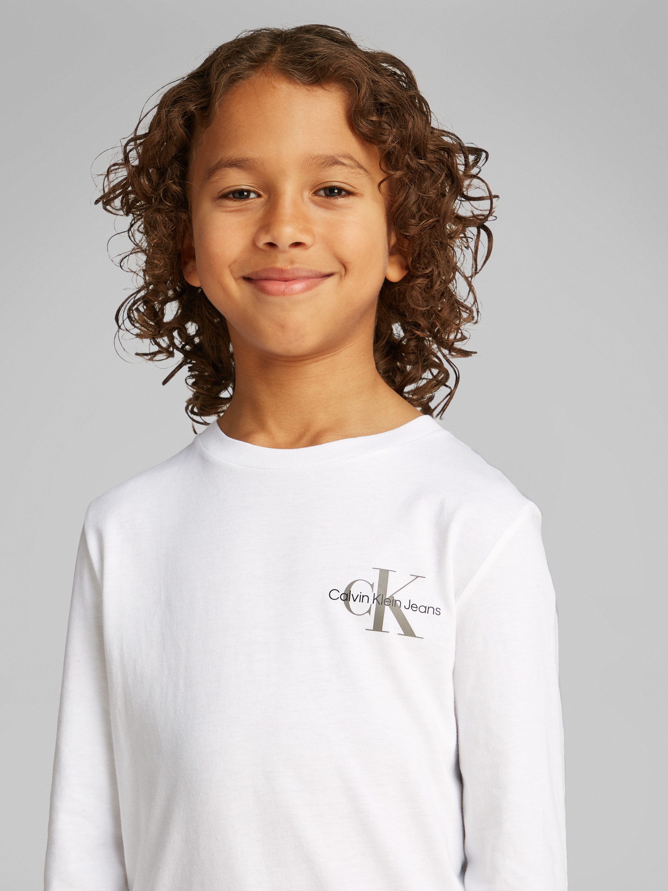 Calvin Klein Shirt met lange mouwen Chest Monologo Ls T-Shirt voor kinderen tot 16 jaar en met logo-opdruk