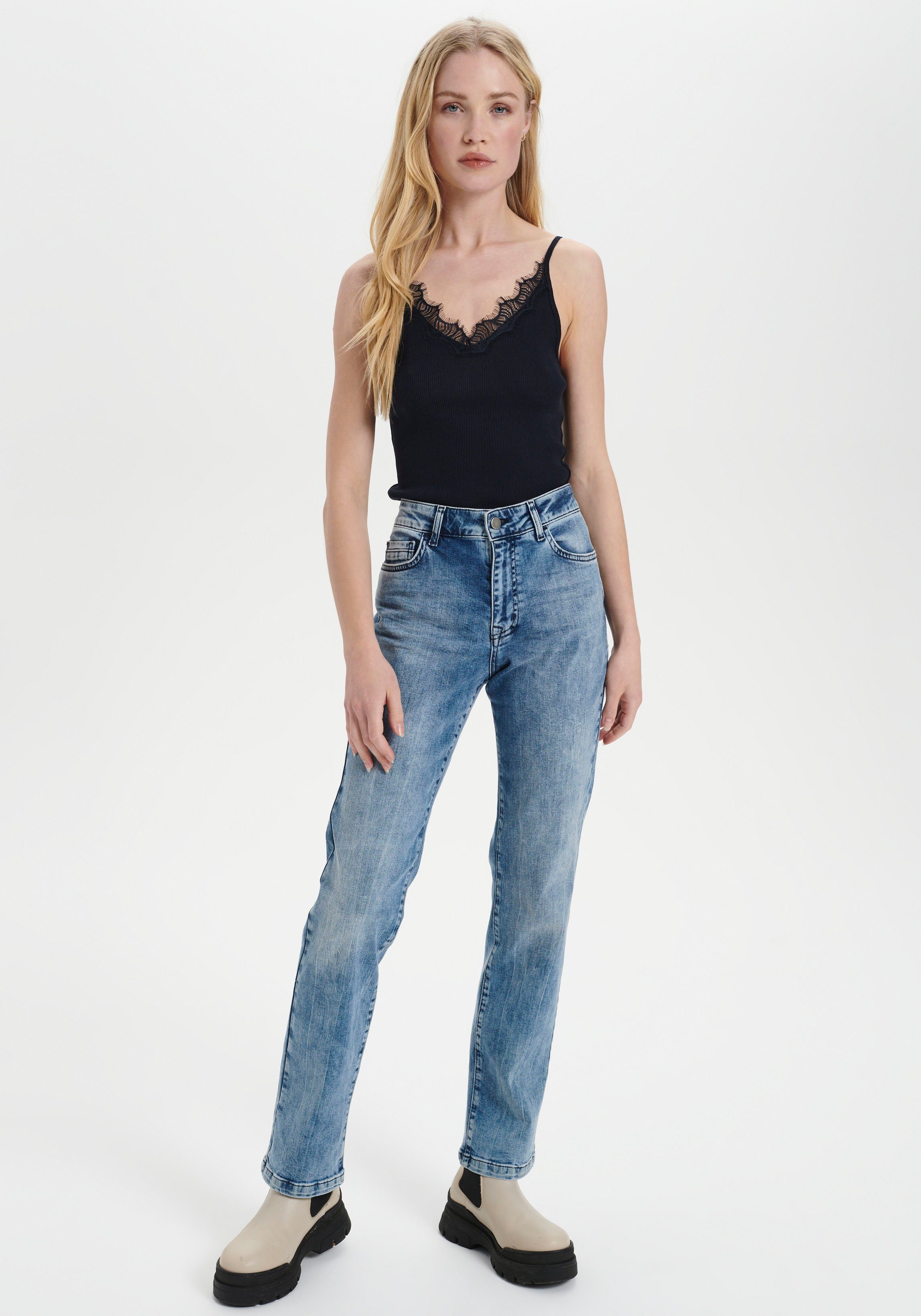 Saint Tropez Top met spaghettibandjes SZ-MAYA STRAP TOP