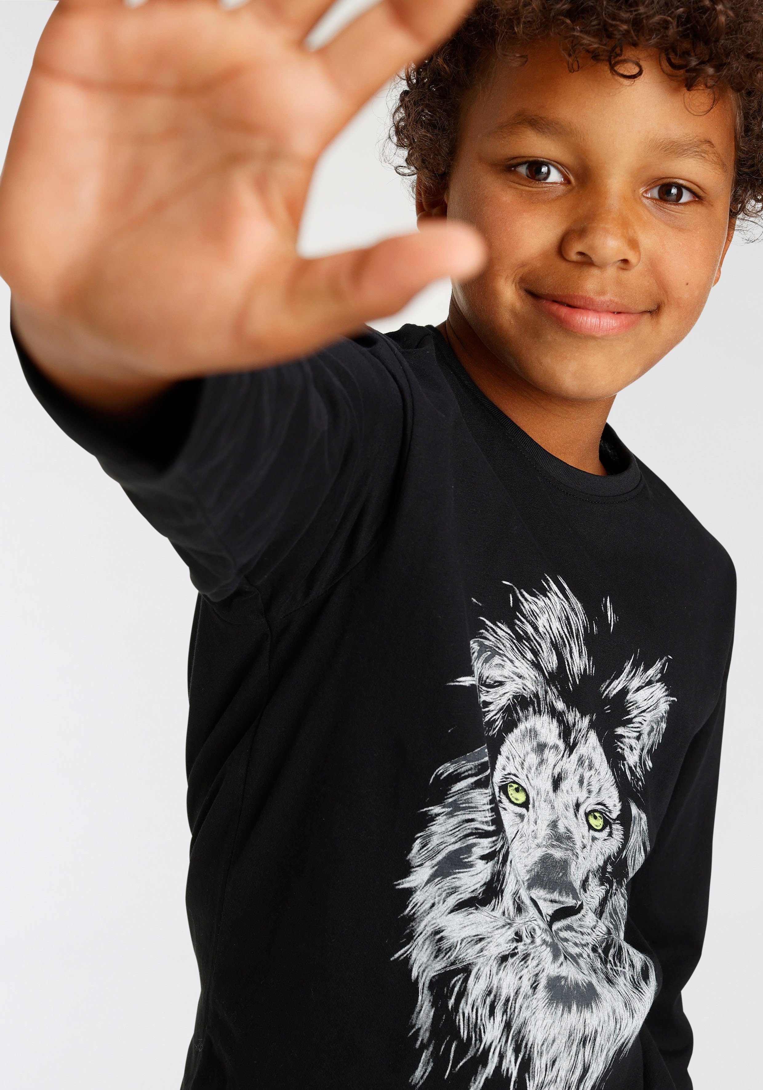 KIDSWORLD Shirt met lange mouwen WHITE LION Lange mouwen, basic pasvorm, met modieuze print, ronde hals