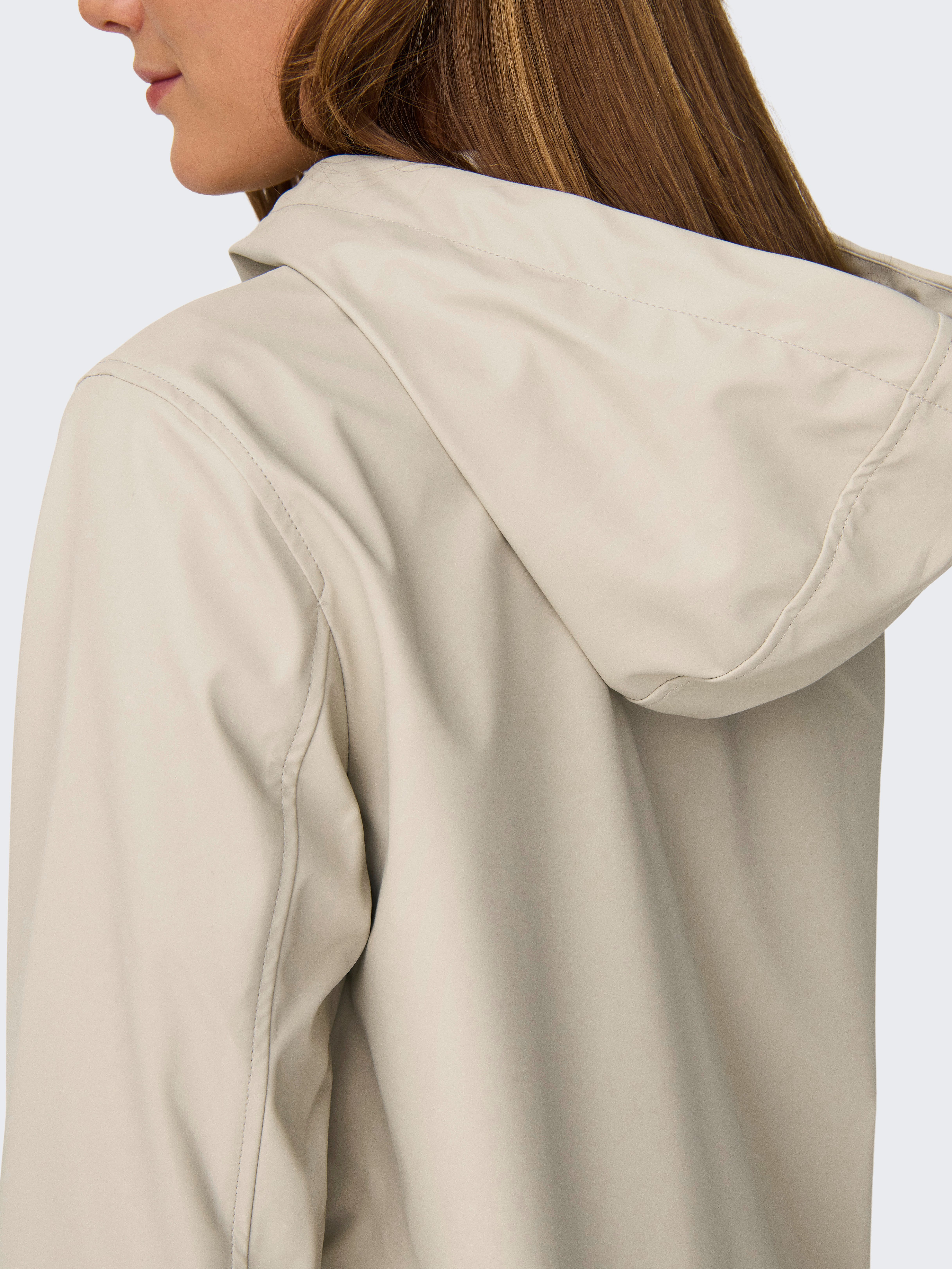 Only Korte jas ONLELISA RAINCOAT OTW NOOS