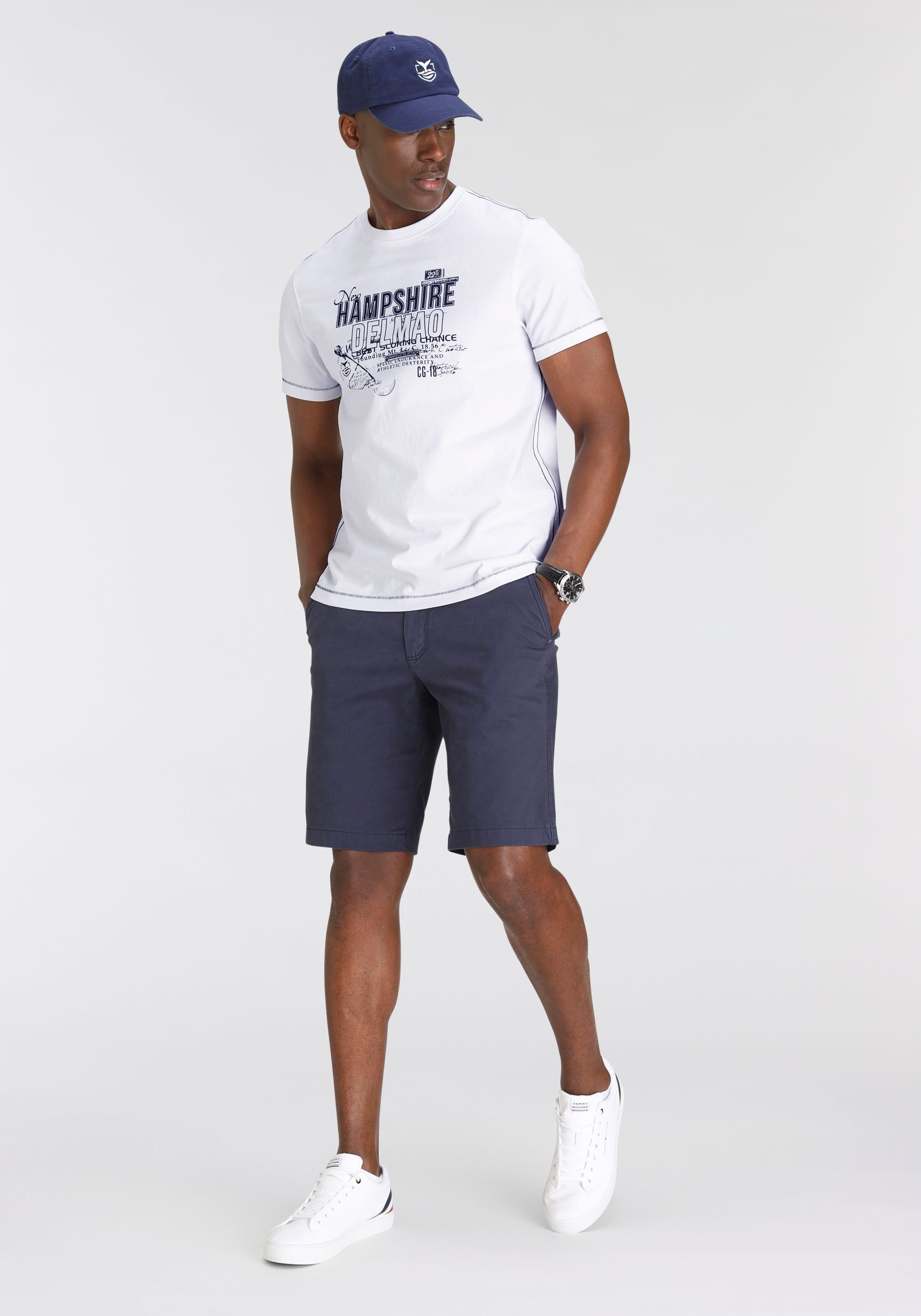 DELMAO T-shirt Korte mouw, casual pasvorm, met stijlvolle print, ronde hals