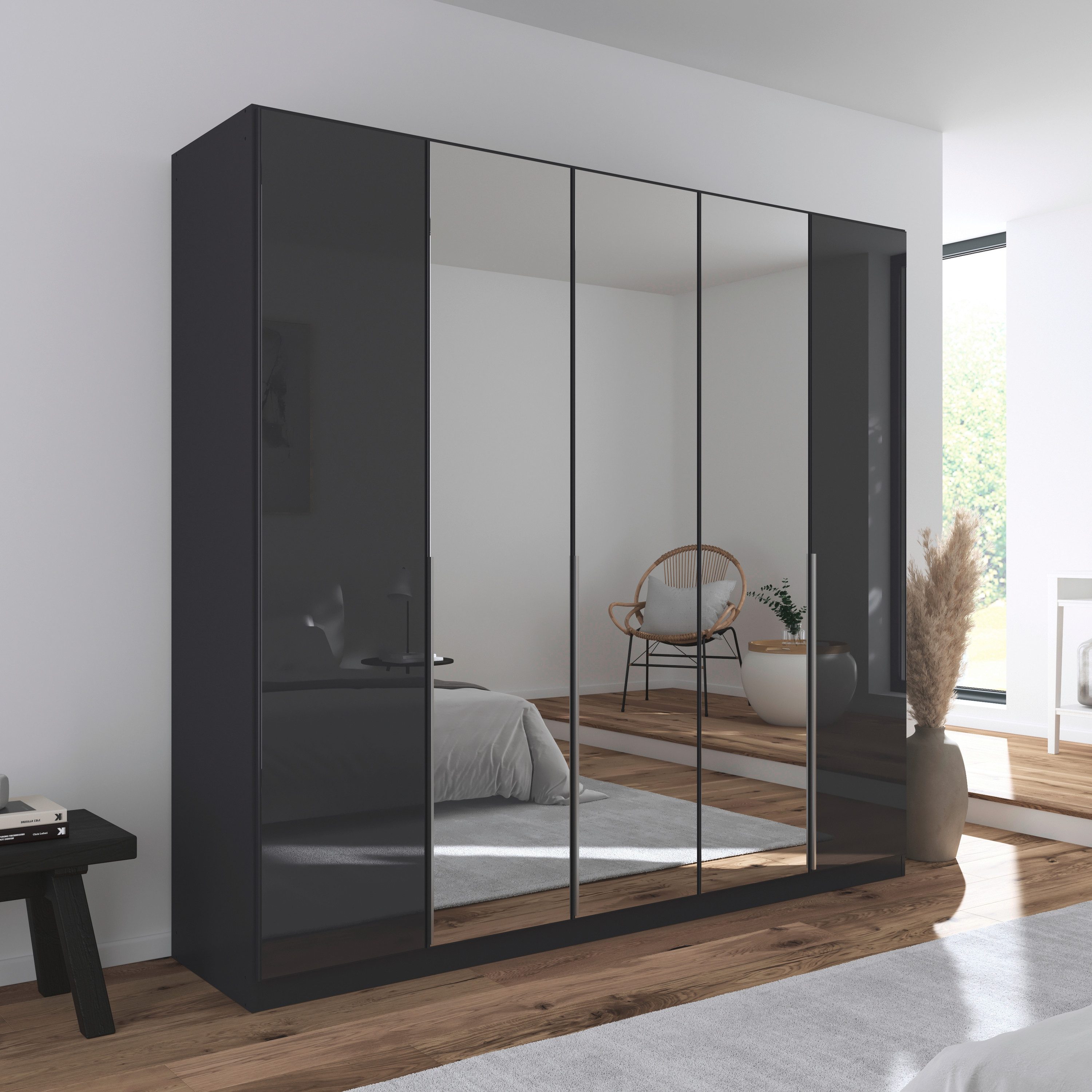 rauch Draaideurkast Kledingkasten kast garderobe AGORDO met glazen front doordachte binnenuitrusting, in 6 breedtes en 2 hoogtes made in germany