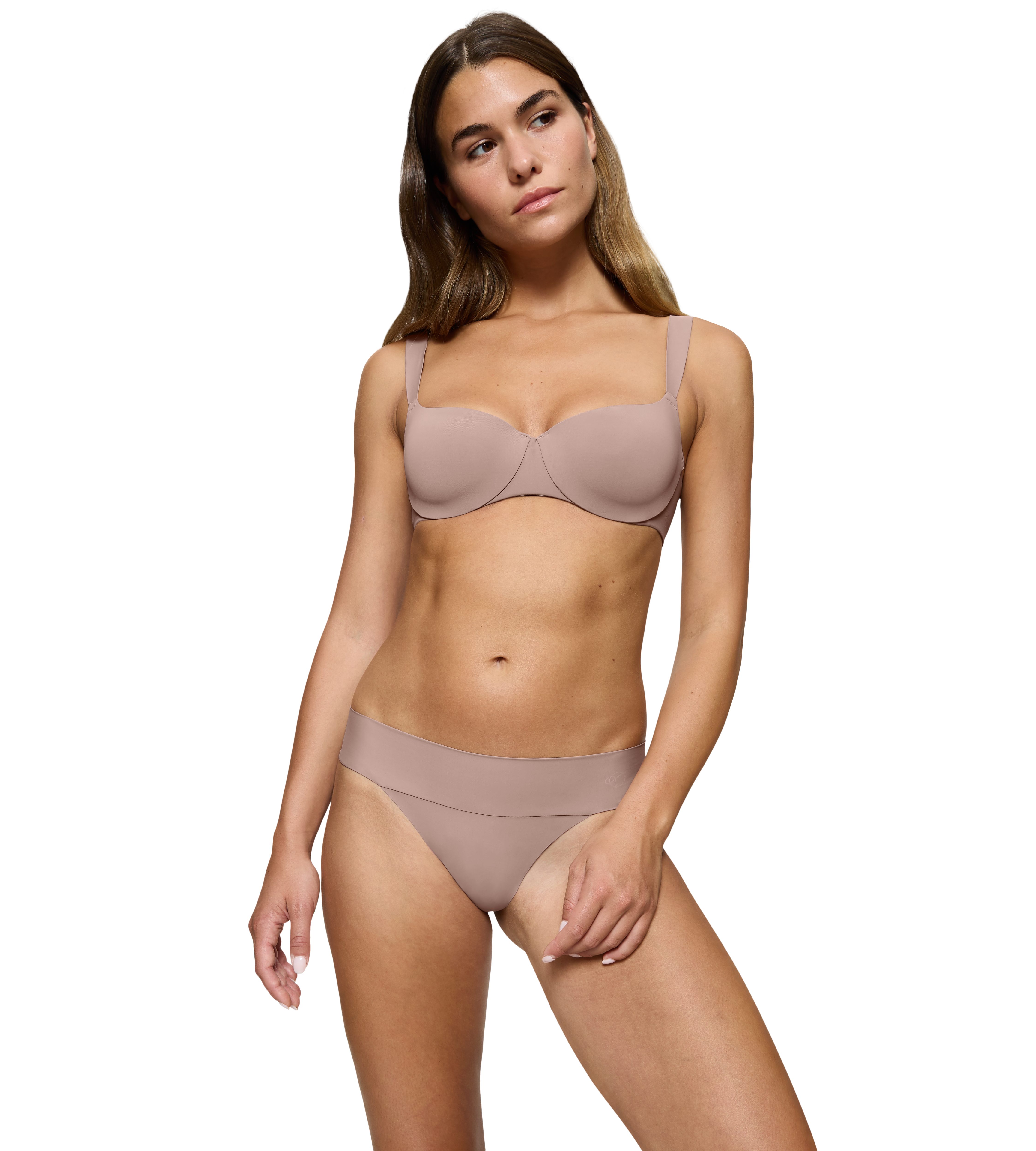 Triumph String Body Make-Up Illusion