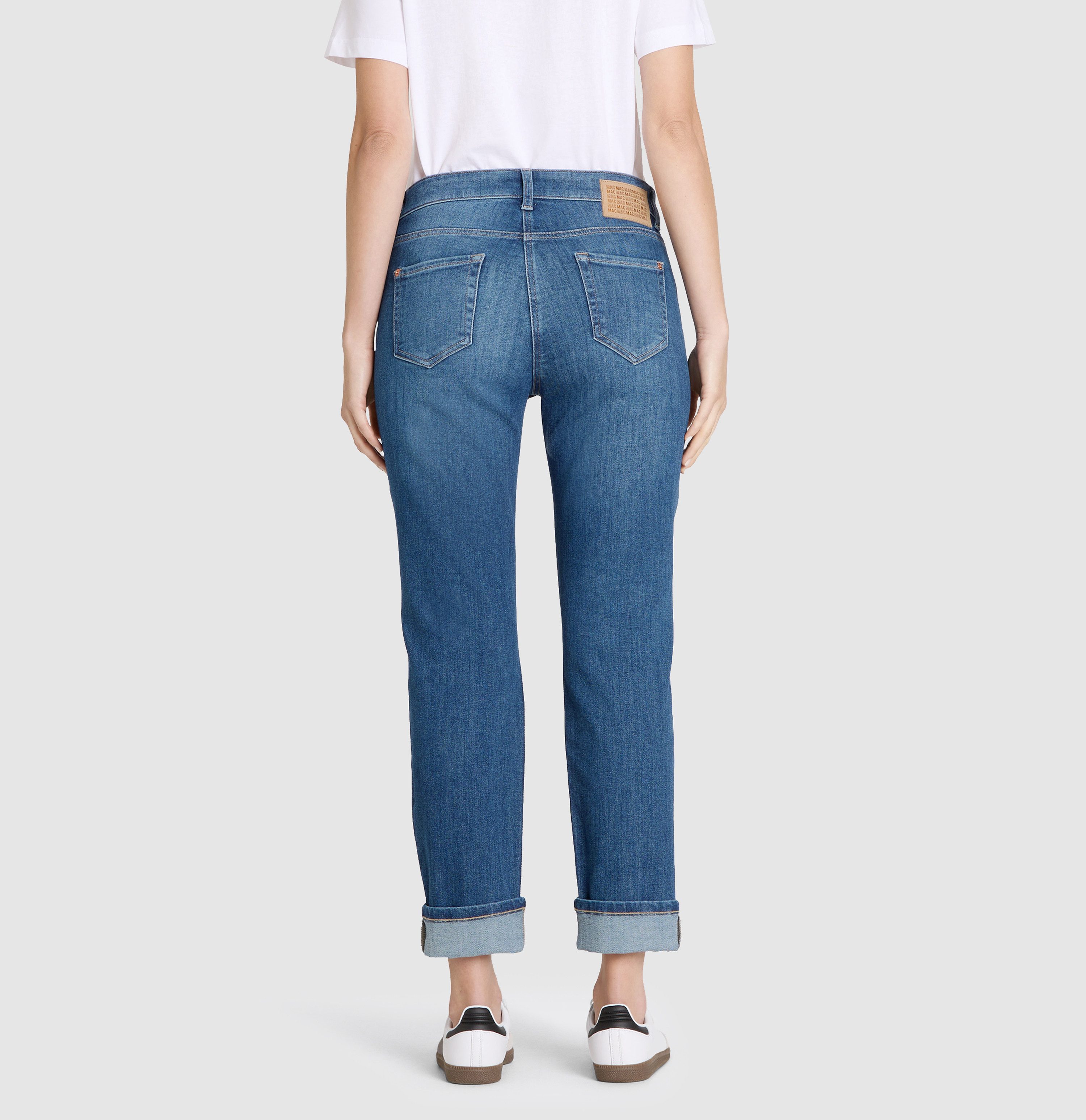 MAC Straight jeans SUE relax in de four-pocket stijl
