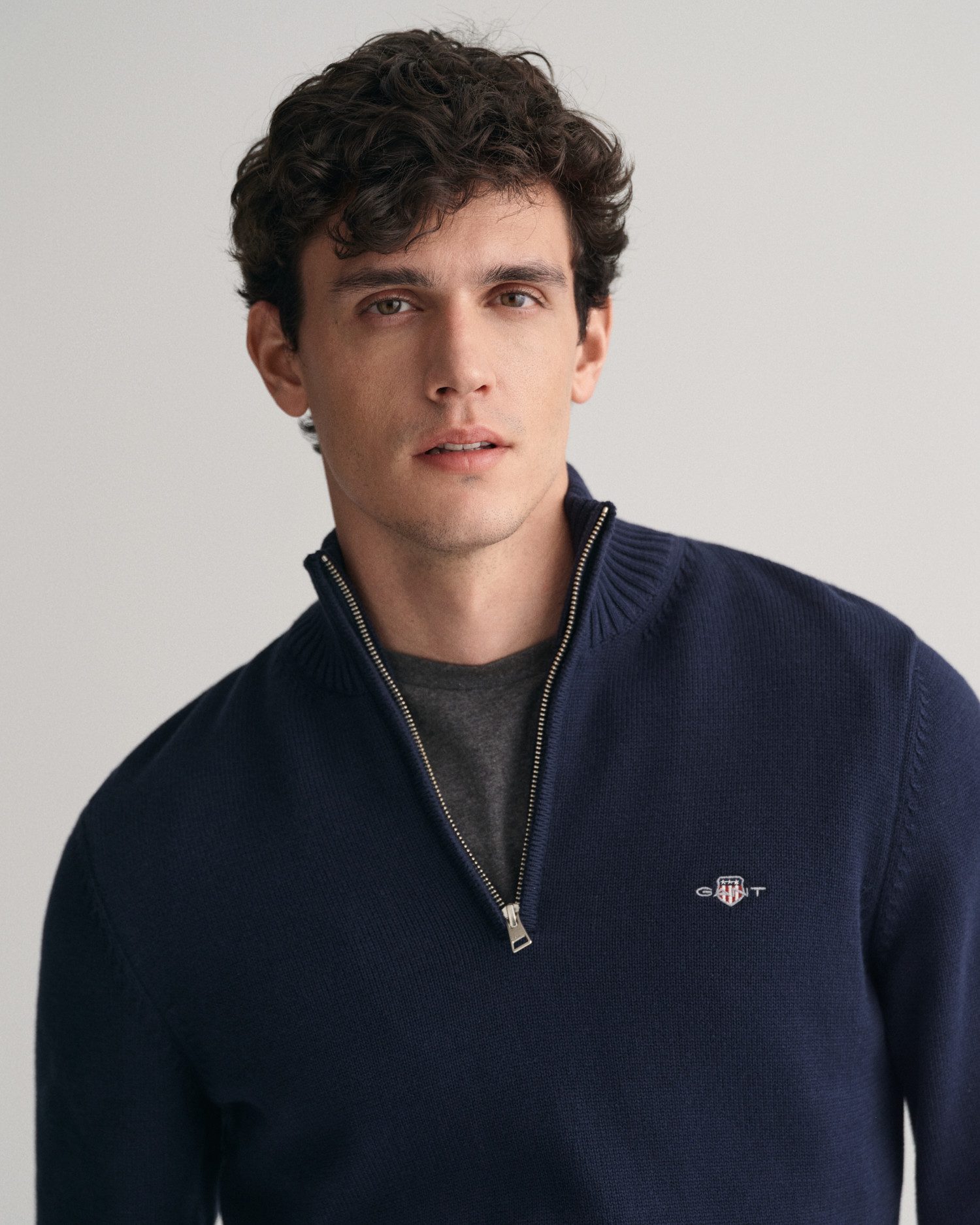 Gant Schipperstrui CASUAL COTTON HALFZIP met geborduurd grafisch logo op de borst