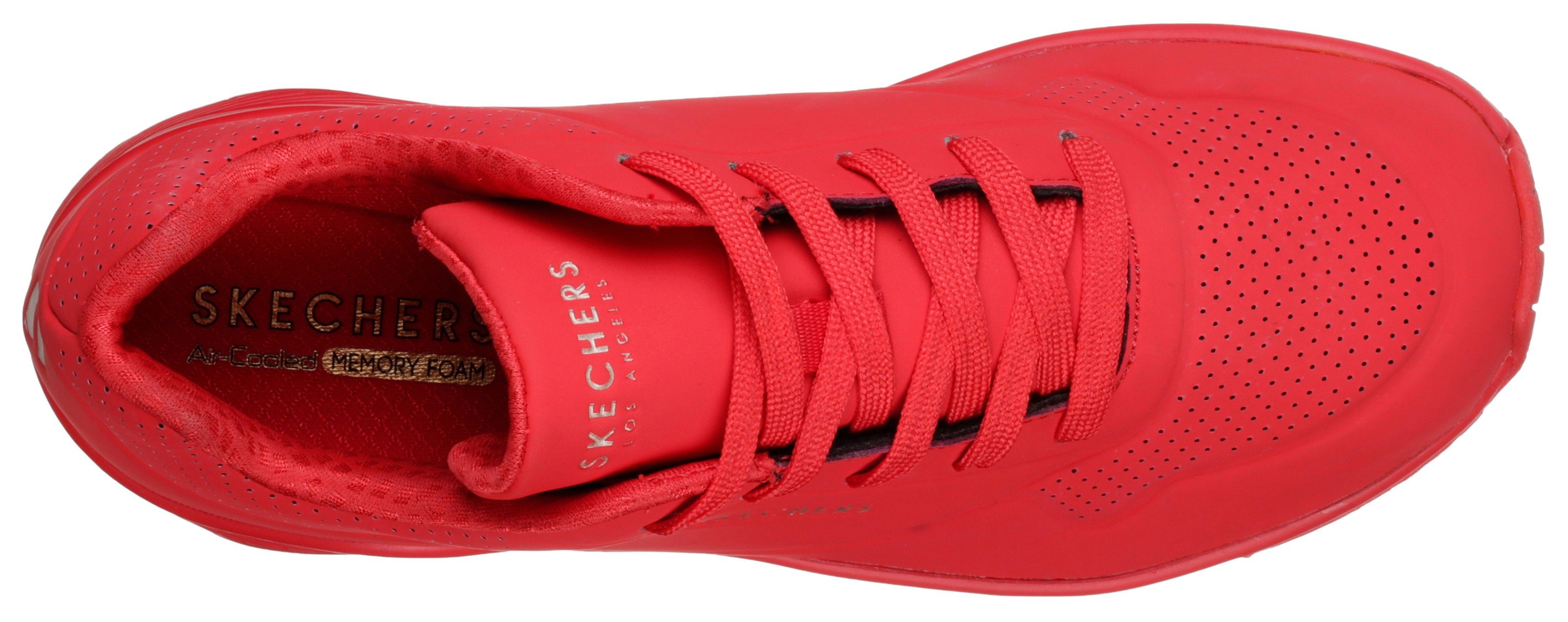 Skechers Sneakers met sleehak UNO STAND ON AIR Vrijetijdsschoen, lage schoen, veterschoen met zacht gevoerde binnenzool