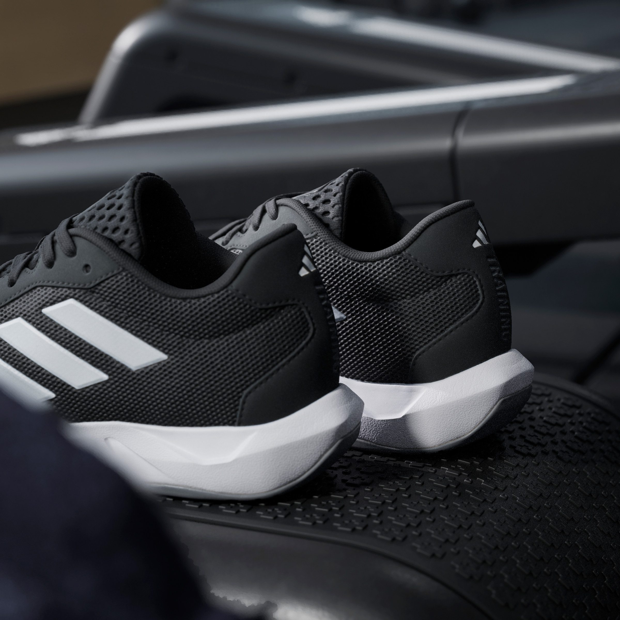 adidas Performance Trainingsschoenen AMPLIMOVE TRAINER