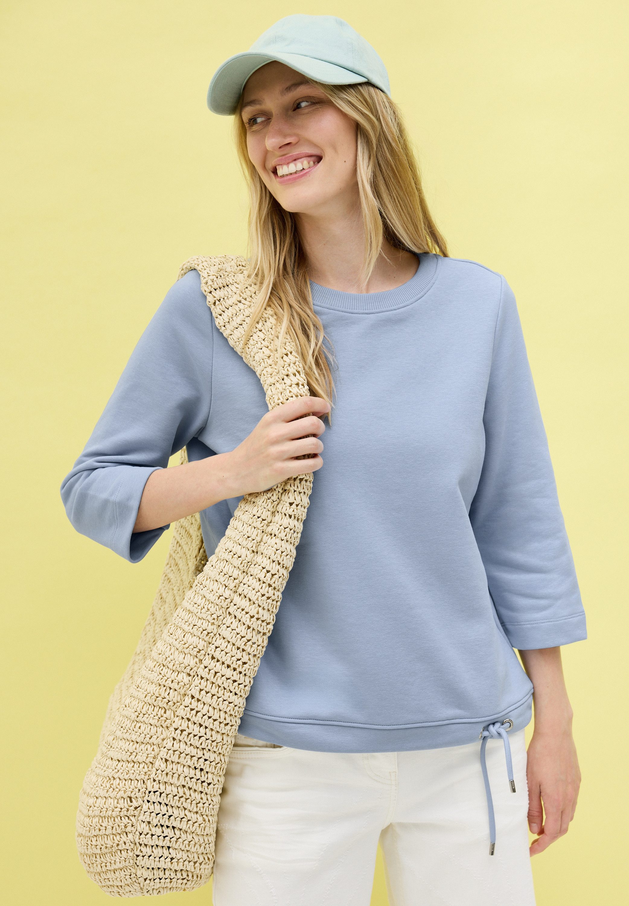 Cecil Sweatshirt