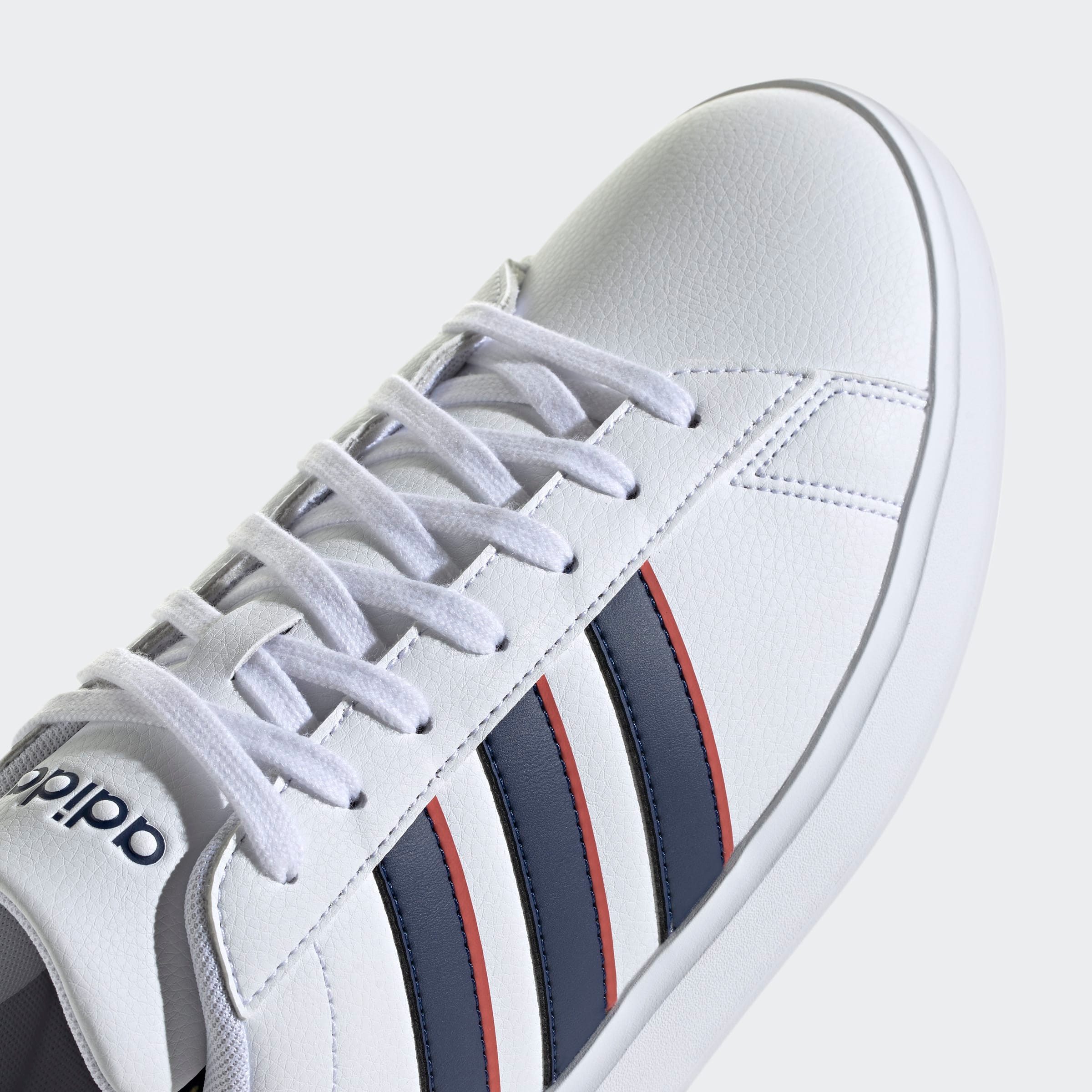adidas Sportswear Sneakers GRAND COURT CLOUDFOAM COMFORT Design geïnspireerd op de adidas Superstar