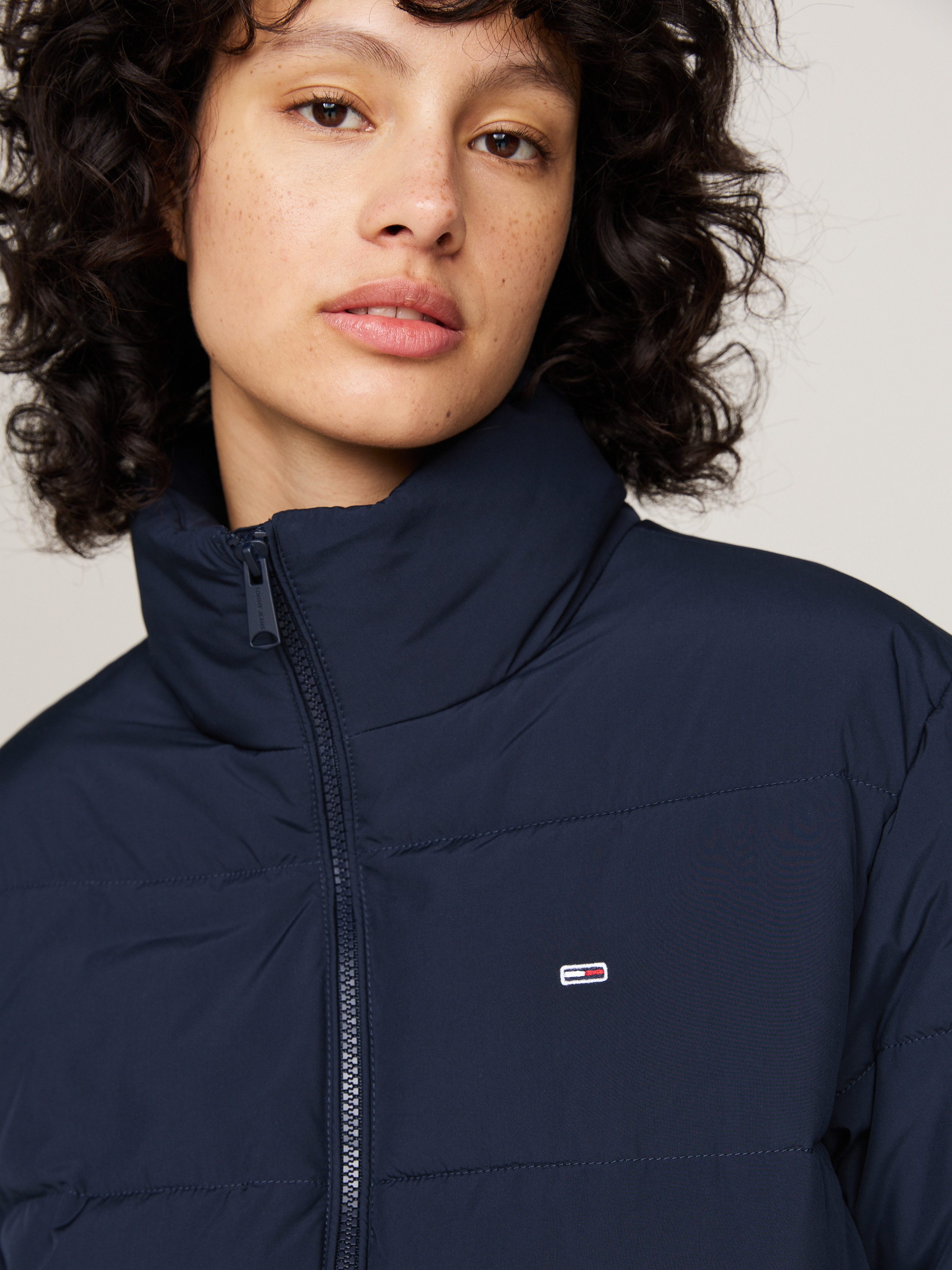 Tommy Jeans Curve Gewatteerde jas TJW ESSENTIAL PUFFER EXT