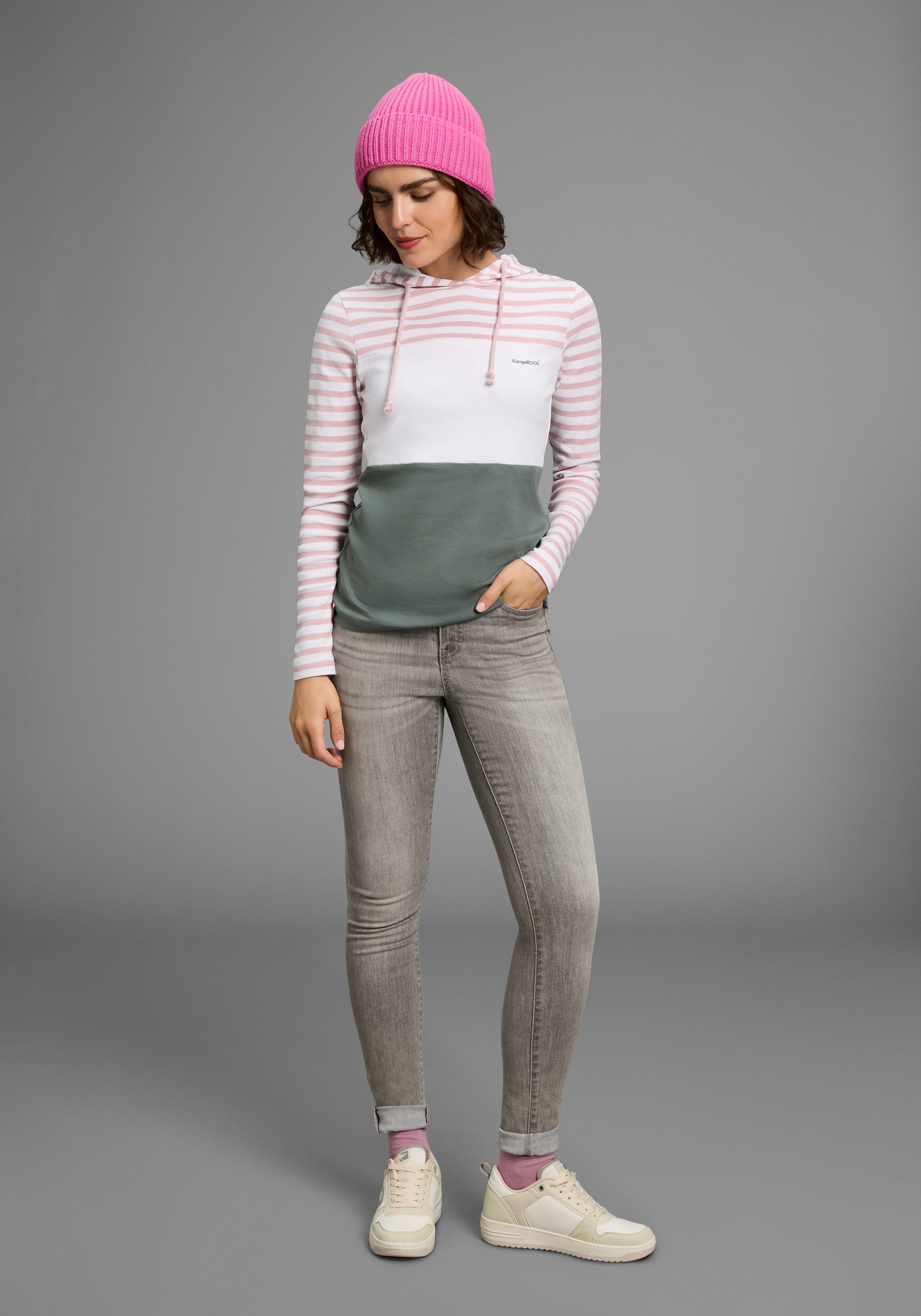KangaROOS Capuchonshirt Lange mouwen, zeer figuurvolgend, met colourblocking-look
