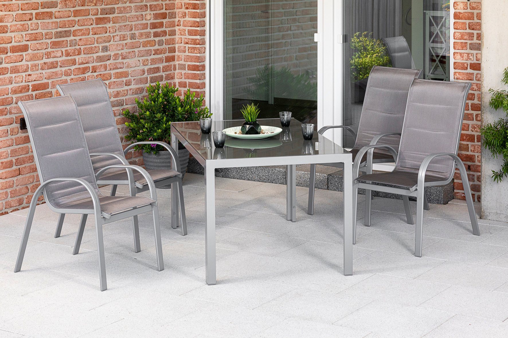MERXX Tuin-eethoek Amalfi di lusso 4 stapelstoelen met tafel (5-delig) tuinsets bruin