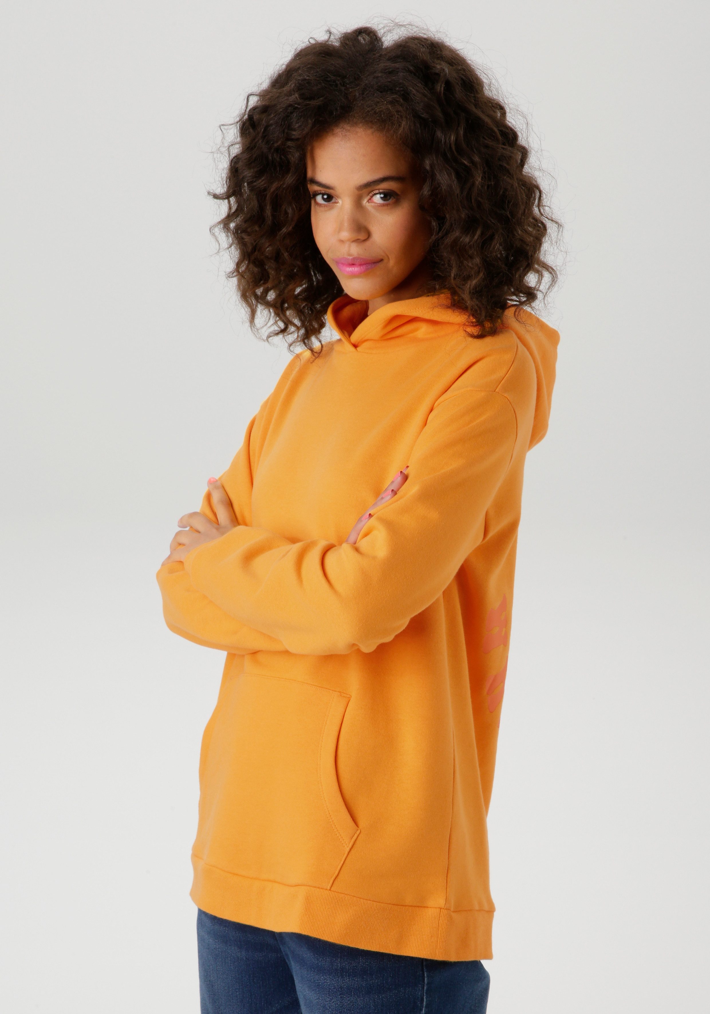 Aniston CASUAL Hoodie met smiley op de rug - nieuwe collectie