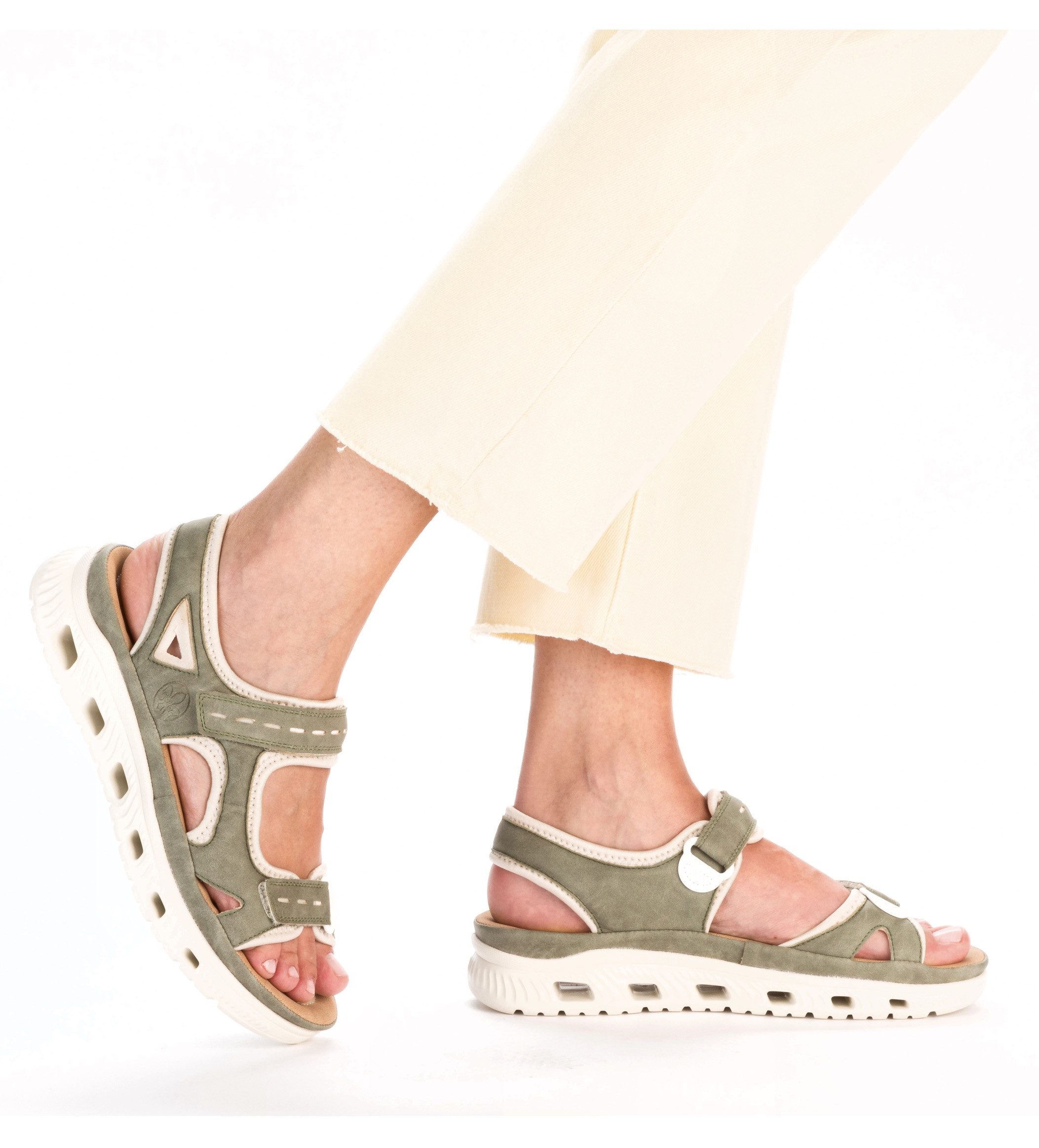 RIEKER Sport Sandalen Outdoorsandalen zomerschoen, sandaal, plateauhak met klittenbandsluitingen