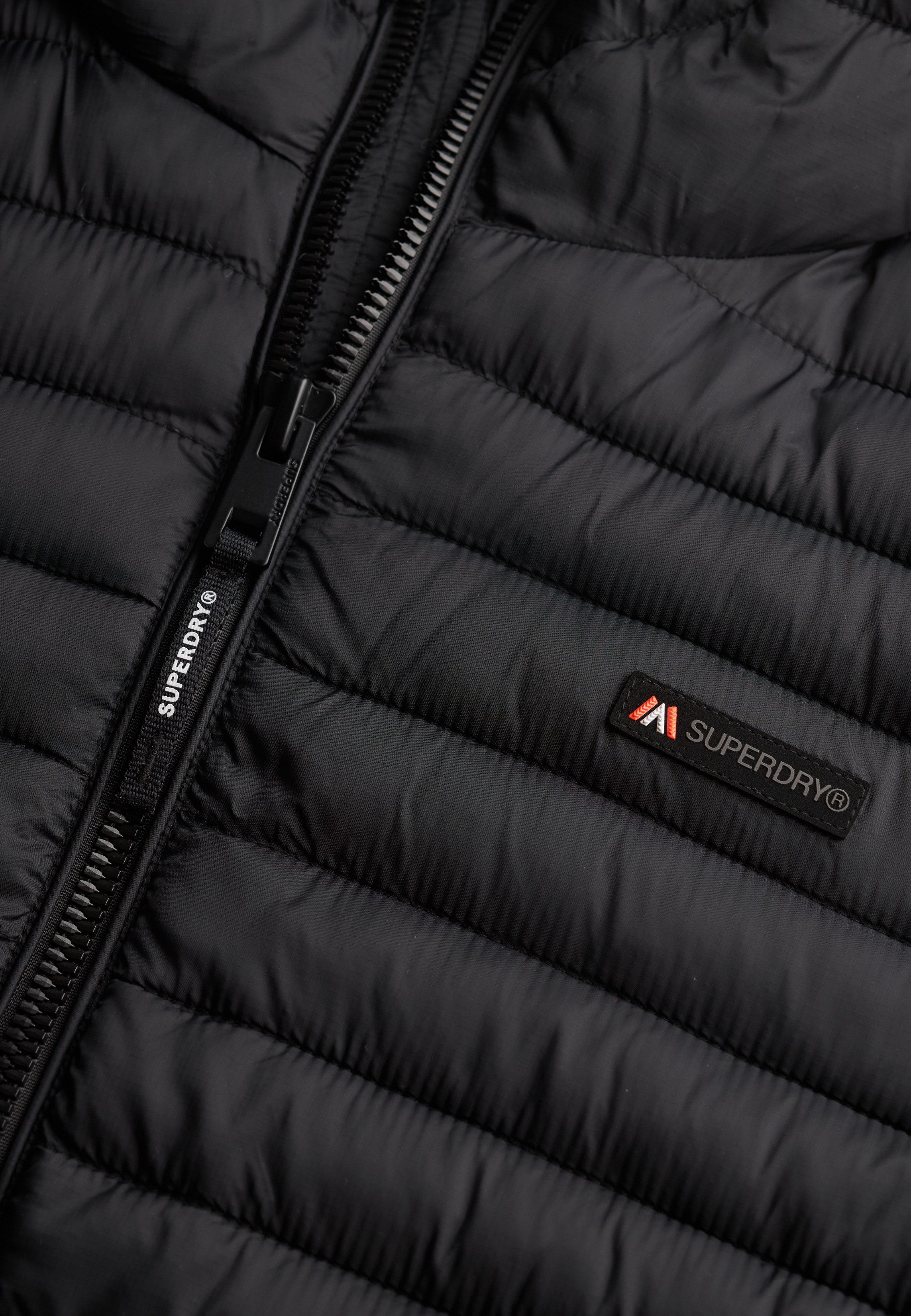 Superdry Gewatteerde jas HOODED FUJI LITE JACKET