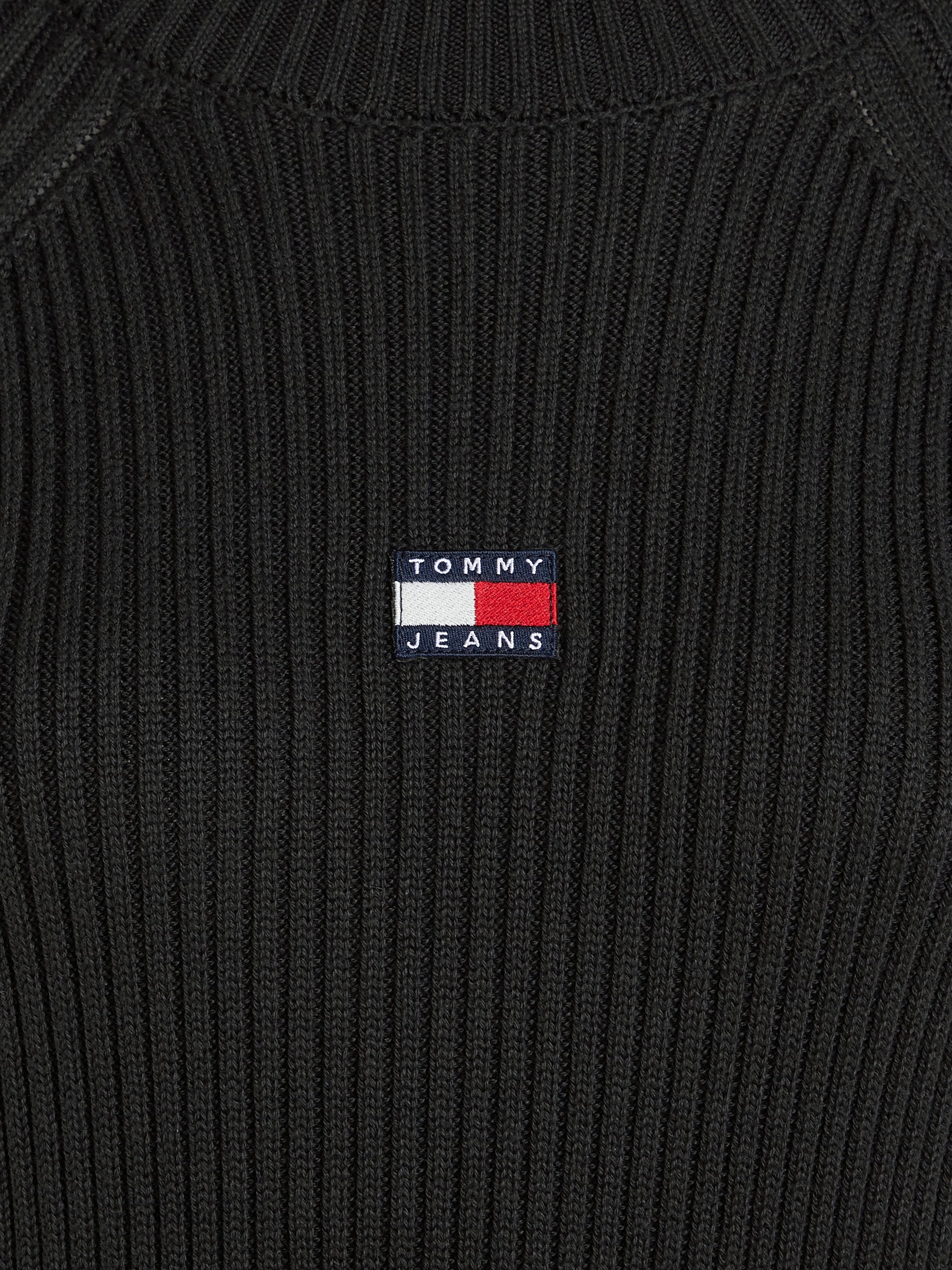 TOMMY JEANS Gebreide jurk TJW MOCKNECK BADGE SWEATER DRESS