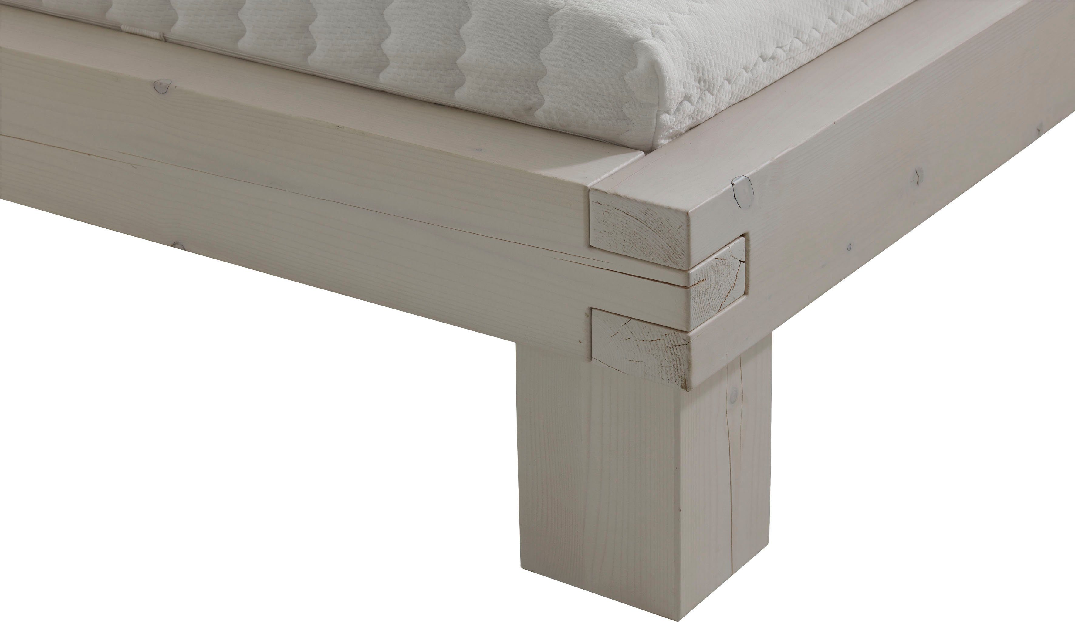Relita Futonbed Bellmund gemaakt van massief vuren in white wash met natuurlijke houtnerf