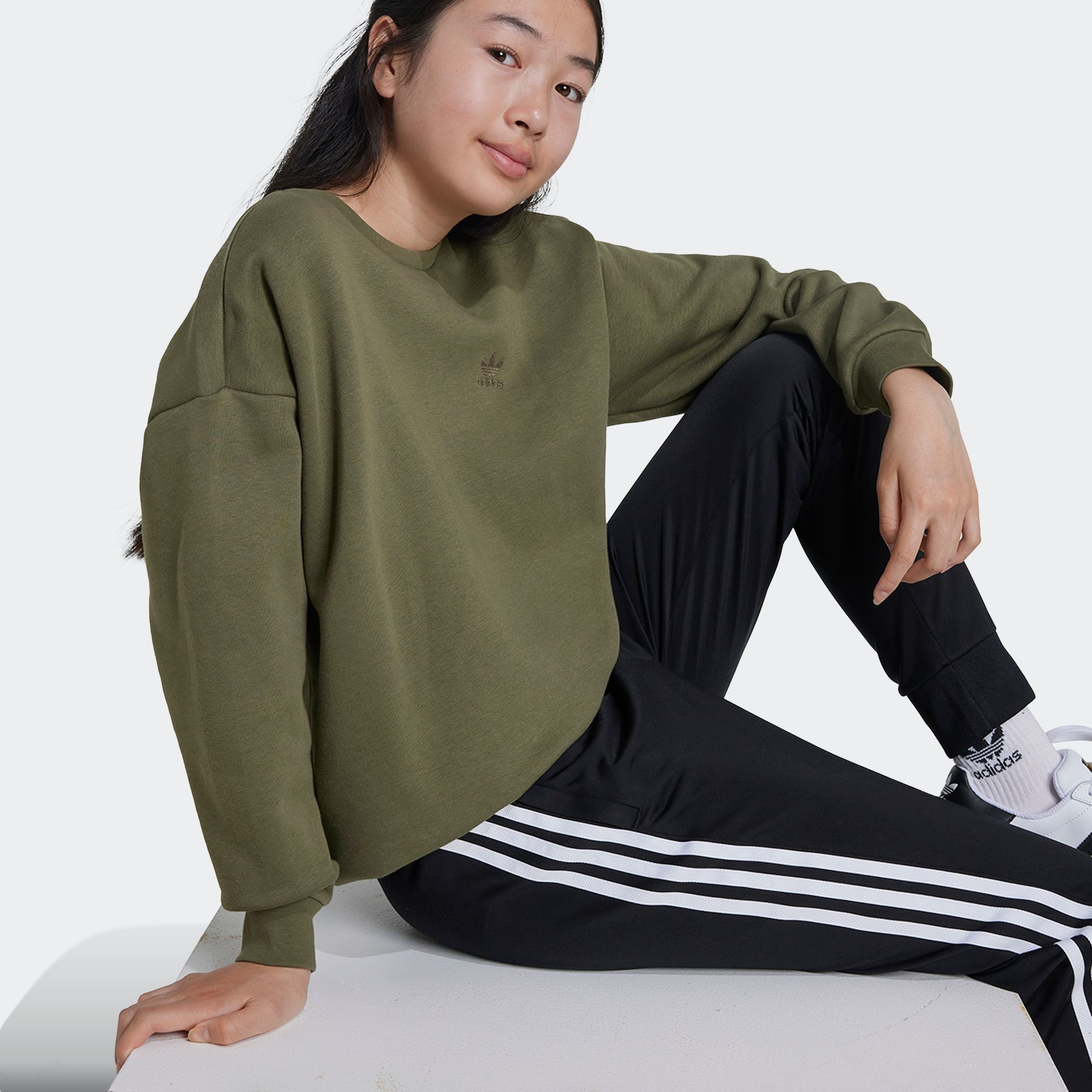 adidas Originals Sweatshirt BOYFRIEND CREW