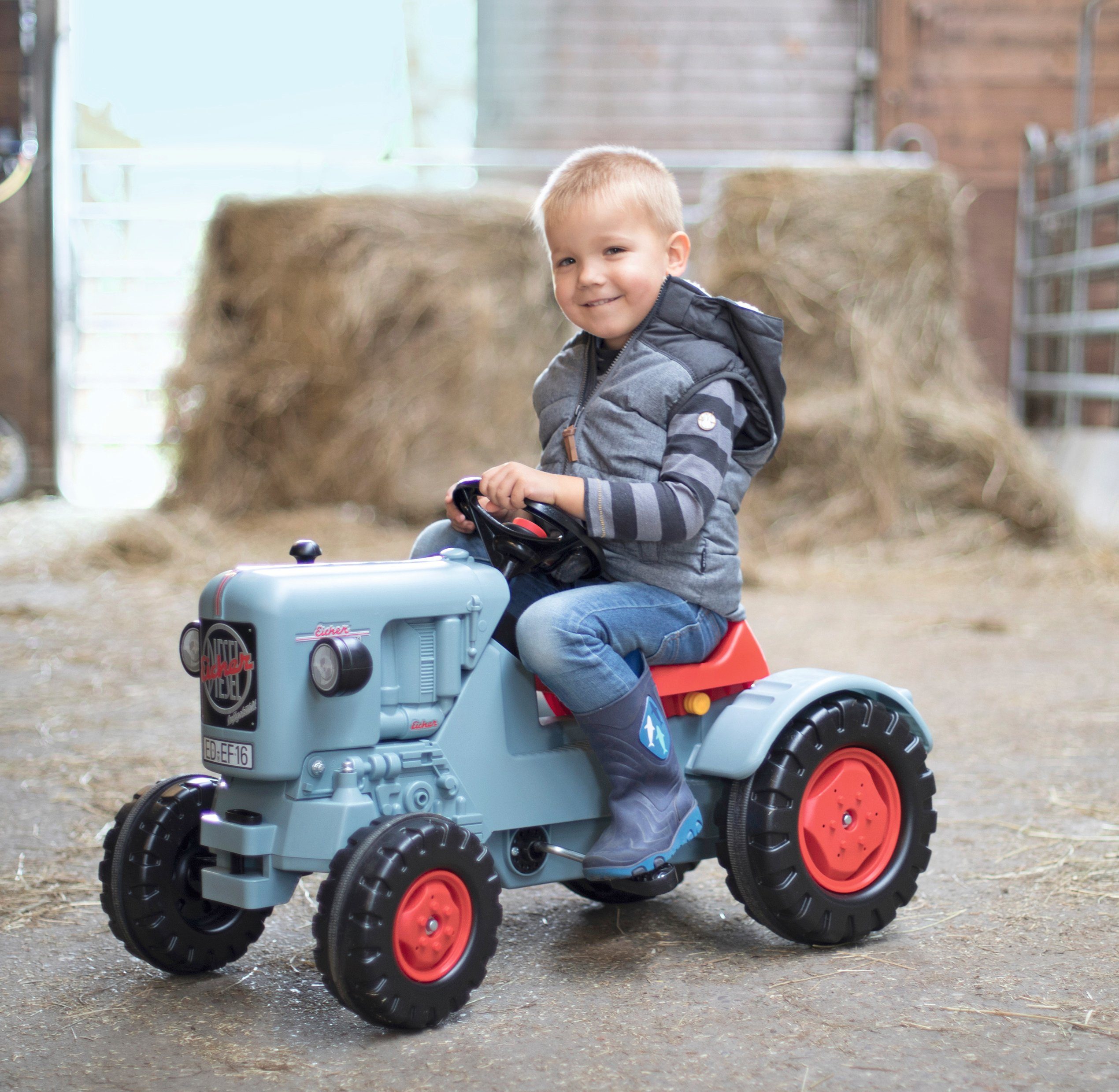 BIG Traptractor Eicher diesel ED 16
