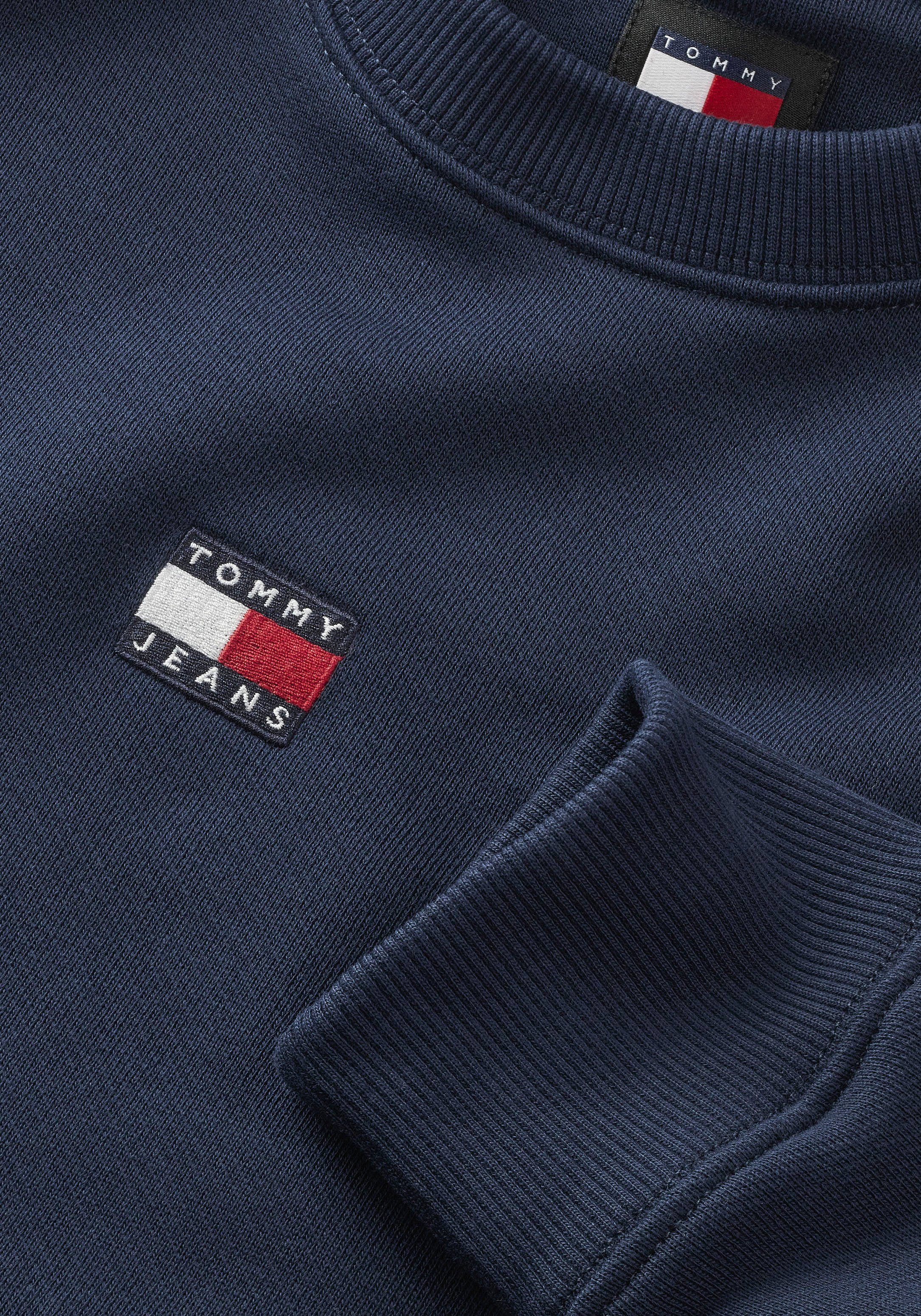 TOMMY JEANS Sweatshirt TJW BXY BADGE met drop-shoulder design en logo aan de voorkant