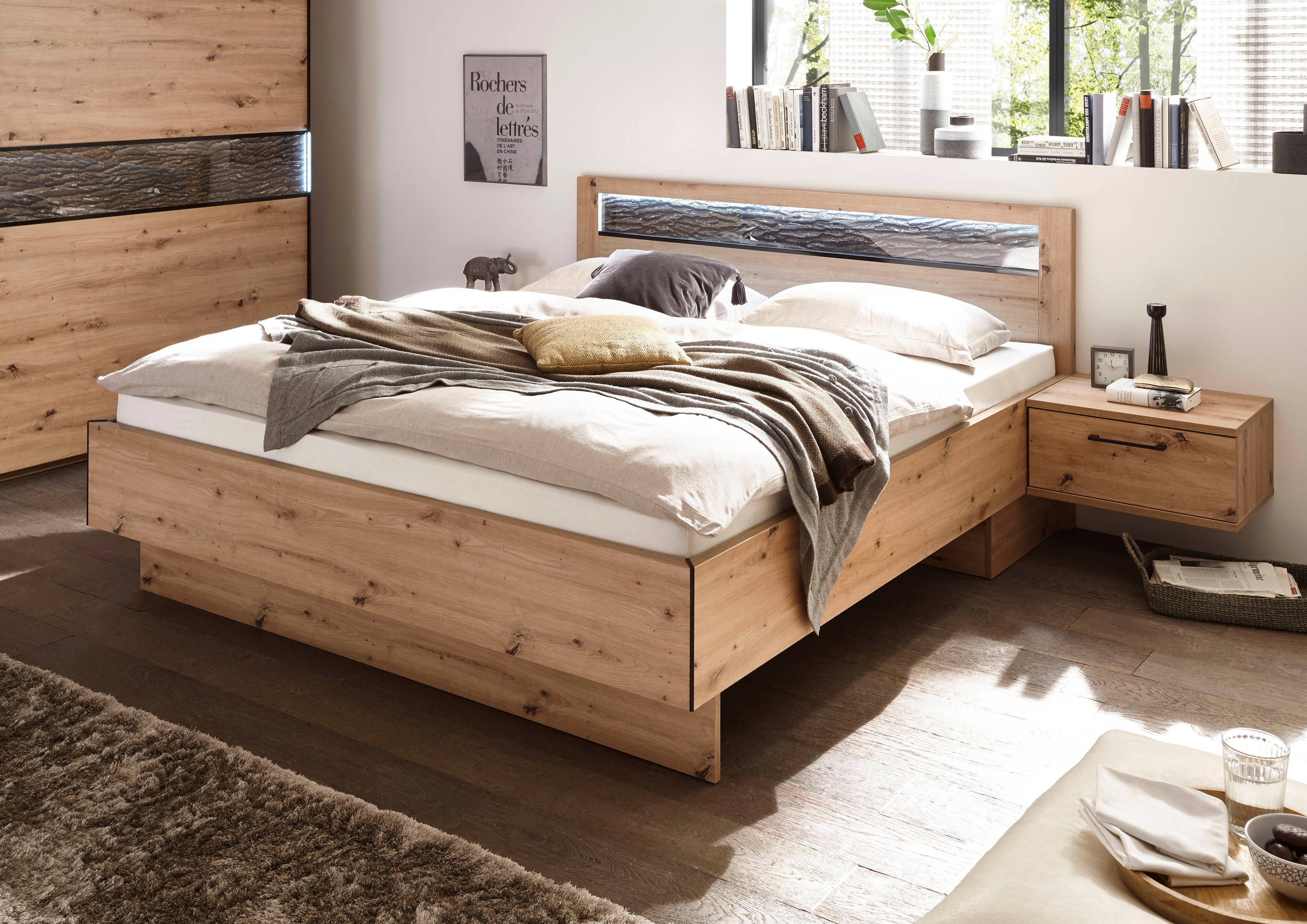 Schlafkontor Bed Solid inclusief 2 nachtkastjes met garneringen in boomschors-look