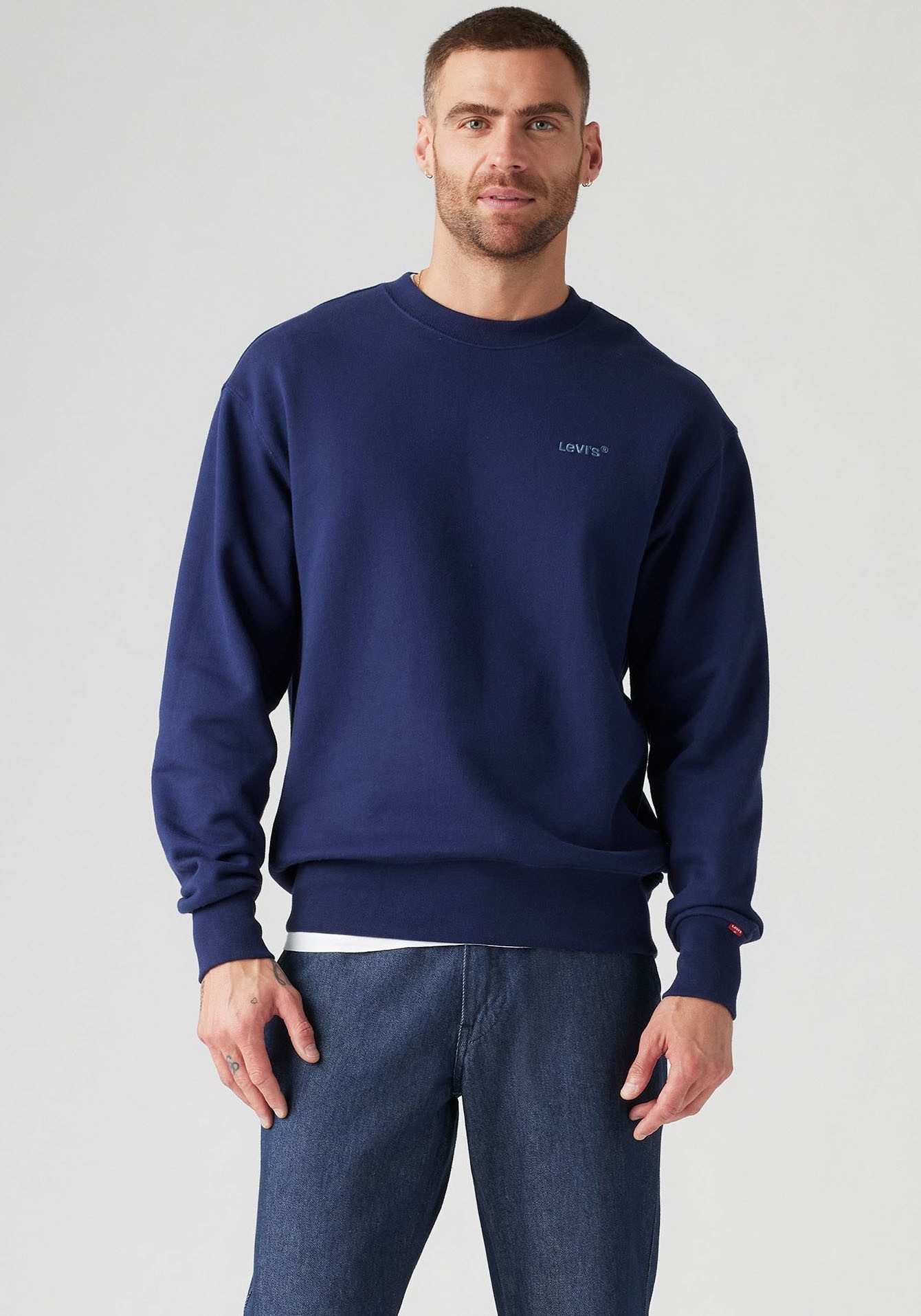 Levi's Sweatshirt AUTHENTIC CREW met geborduurd logo