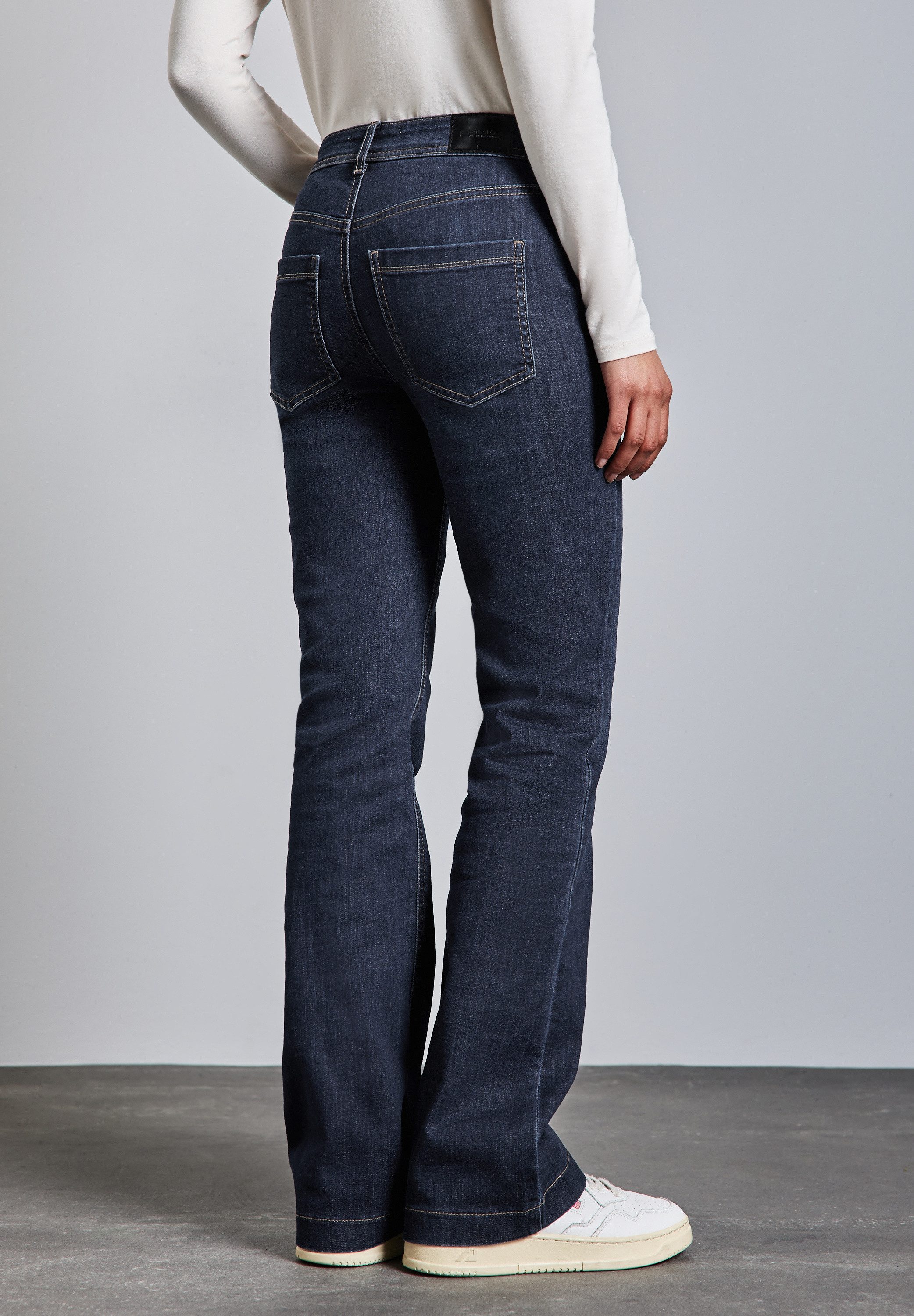 STREET ONE Bootcut jeans in five-pocketsstijl