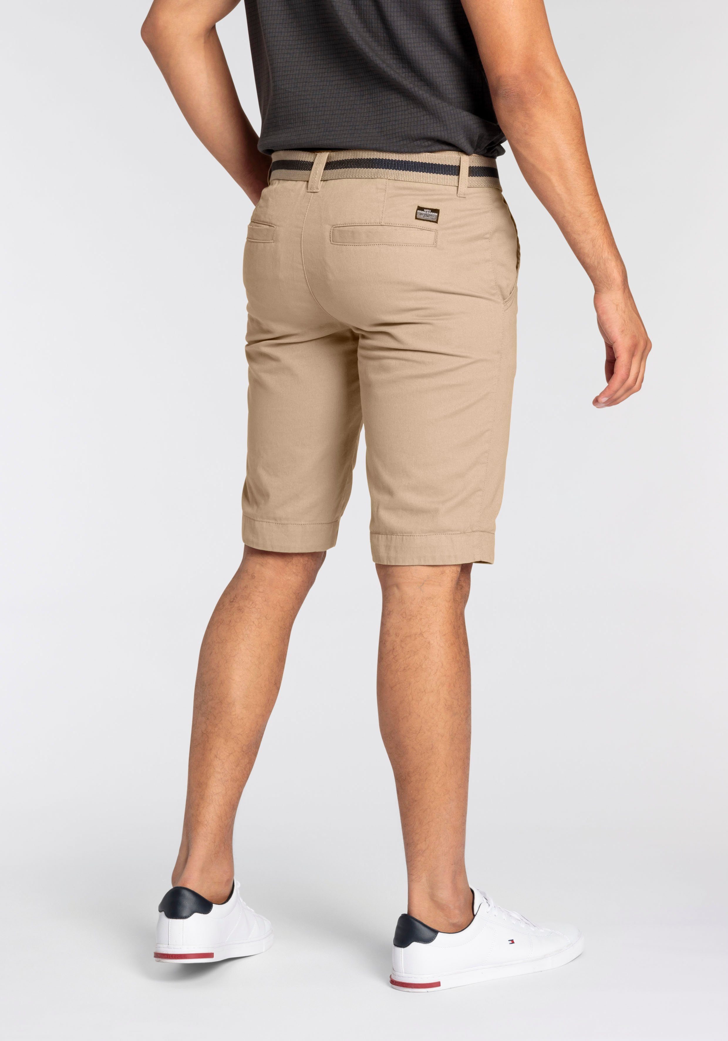 Bruno Banani Chino-short inclusief ceintuur