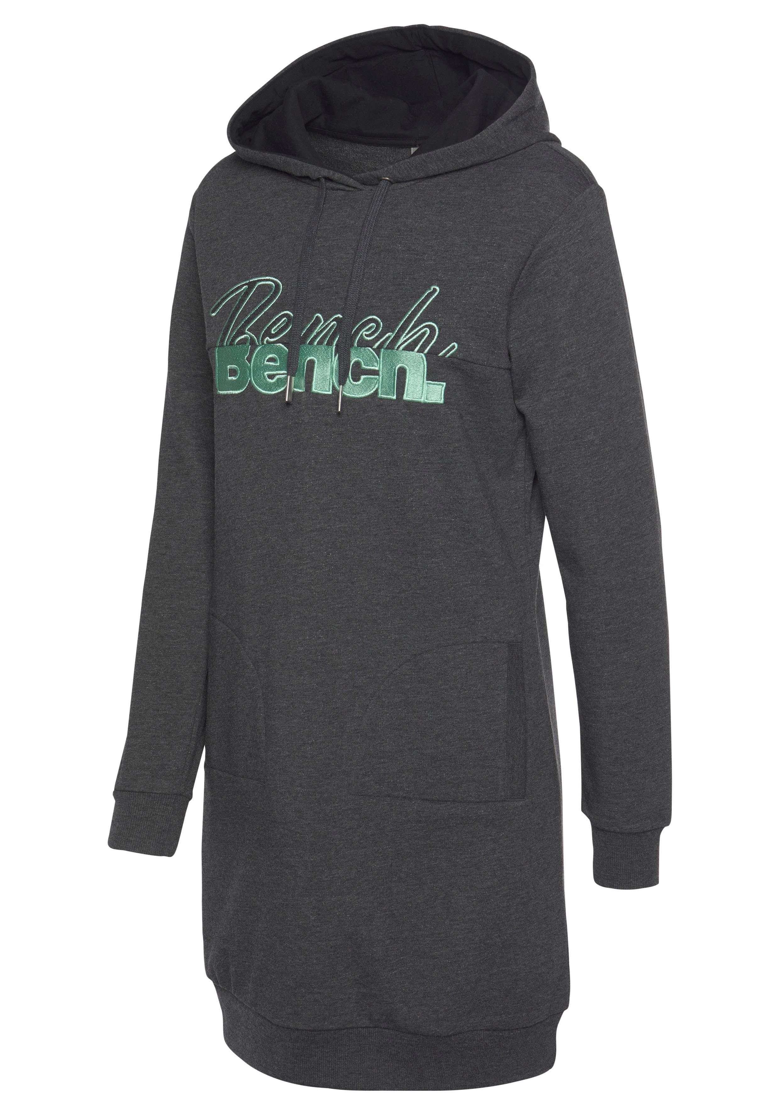 Bench. Sweatjurk met luxueus logoborduursel