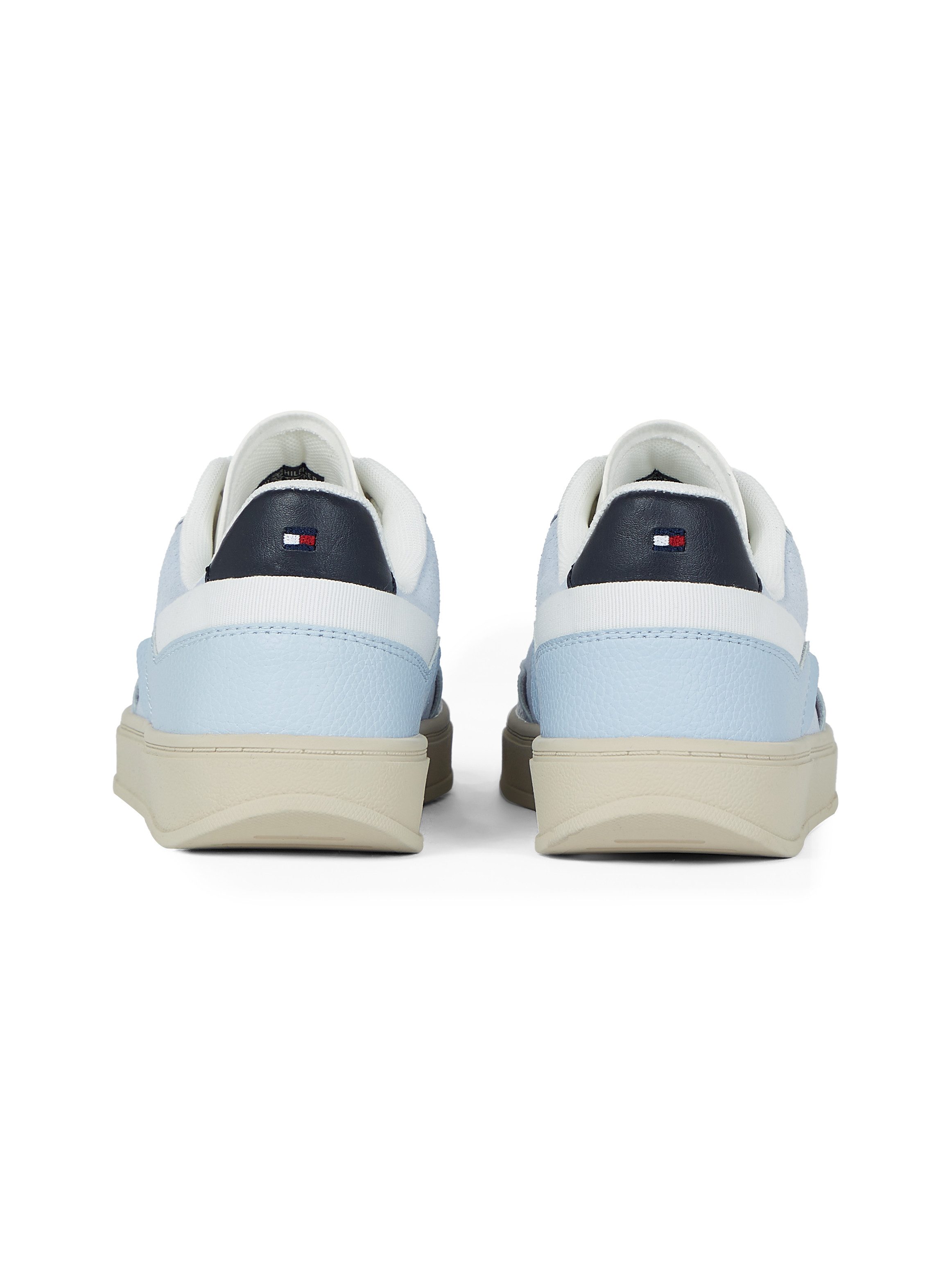 Tommy Hilfiger Plateausneakers TH HERITAGE SNEAKER PERF vrijetijdsschoen, lage schoen, veterschoen met th-logo-borduring