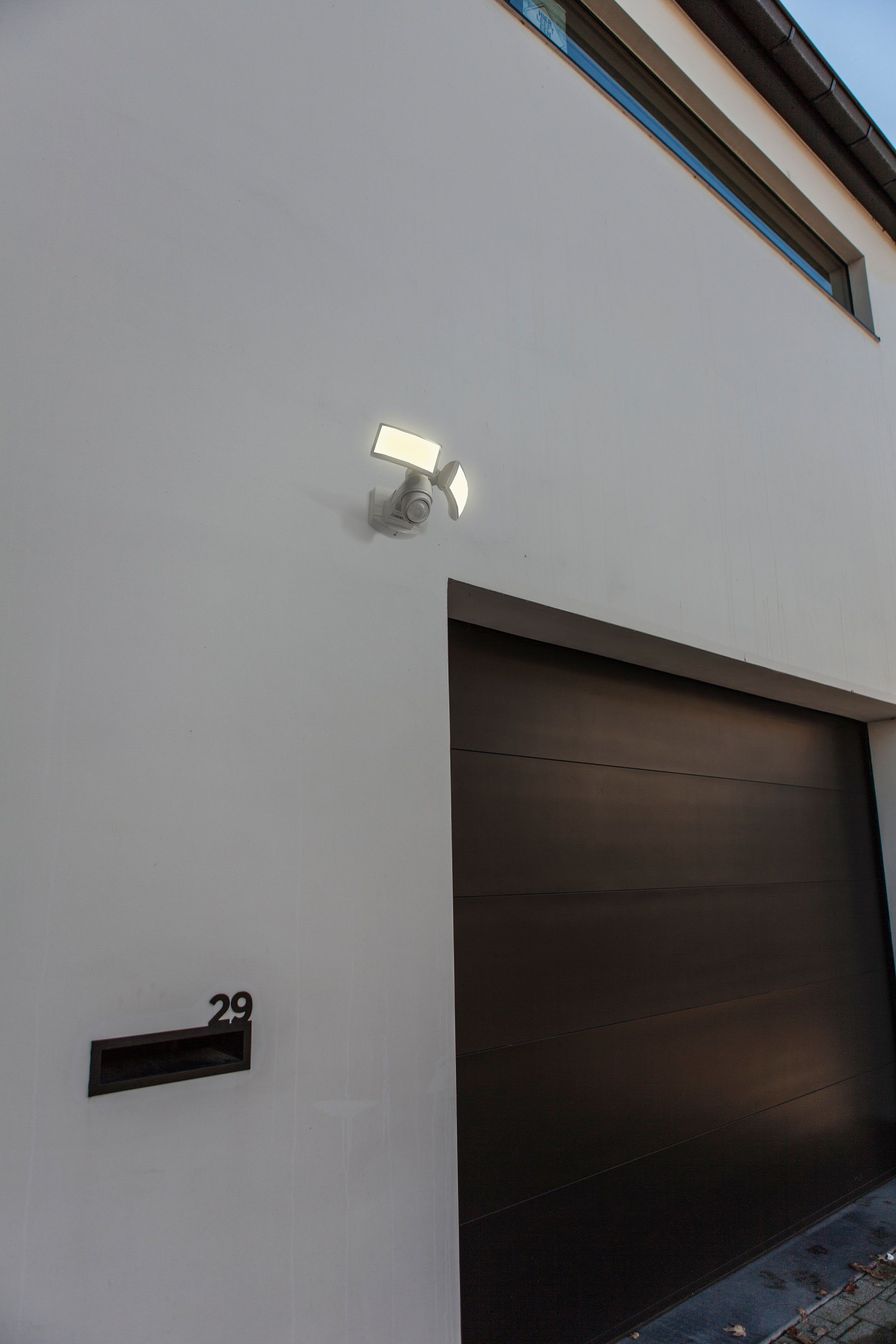 LUTEC Ledwandlamp voor buiten Arc Instelbare lampenkappen (1 stuk)