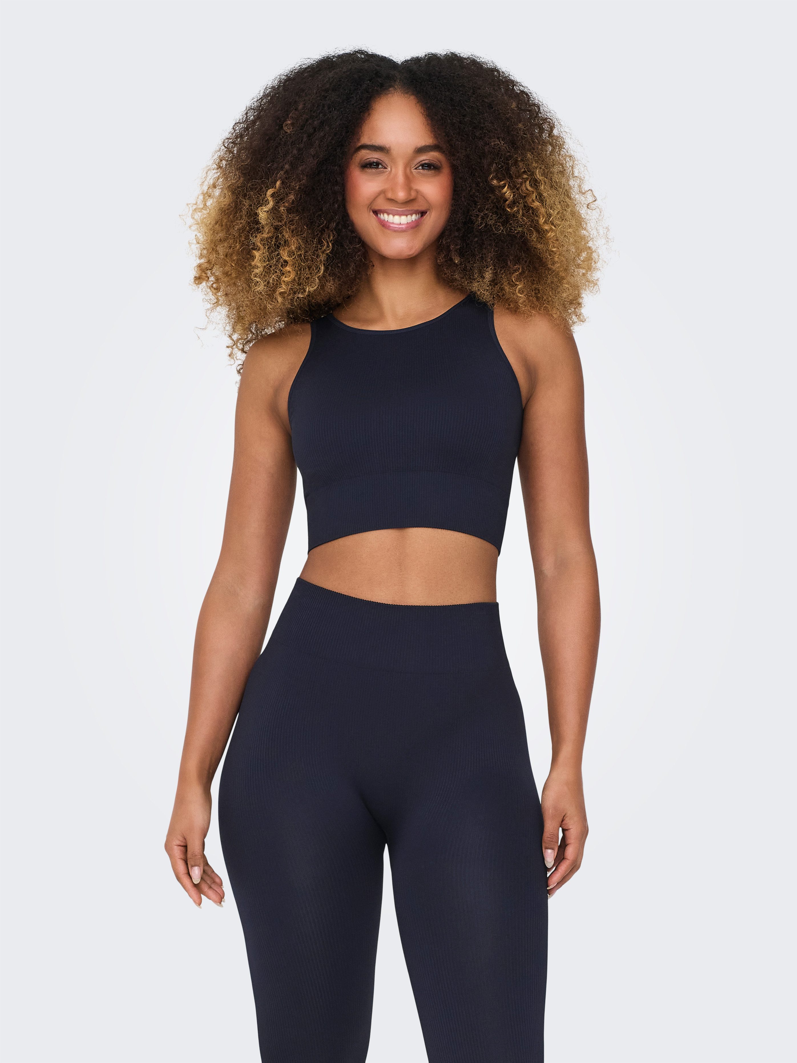 Only Play Trainingstop ONPJAIA LIFE Cropped fit, in fijne ribstructuur