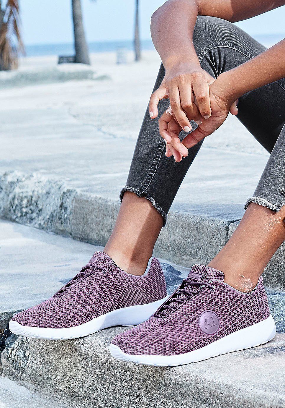 active by Lascana Sneakers met comfort-binnenzool, veterschoen, vrijetijdsschoen vegan