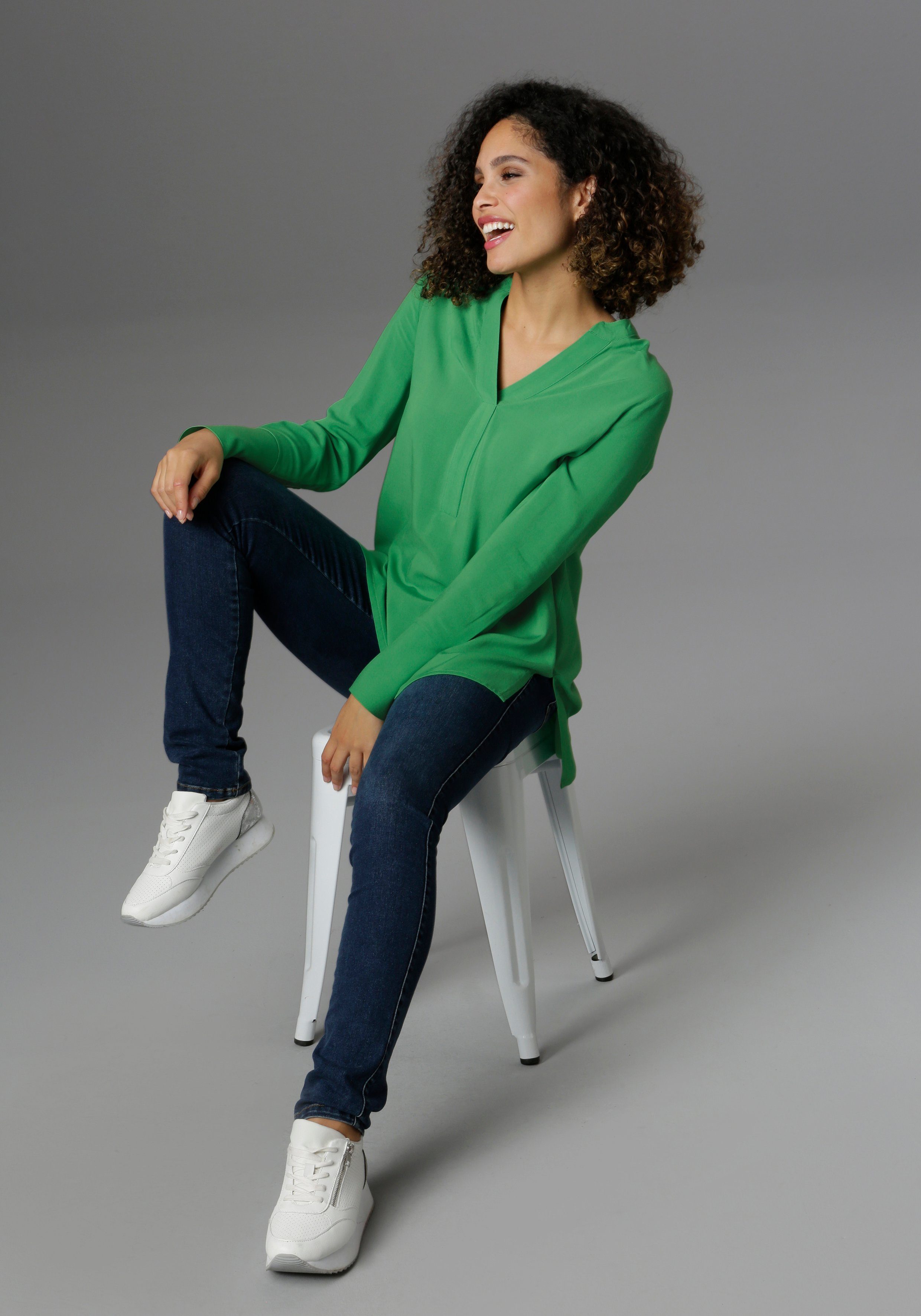 Aniston SELECTED Lange blouse met extra-lange manchetten