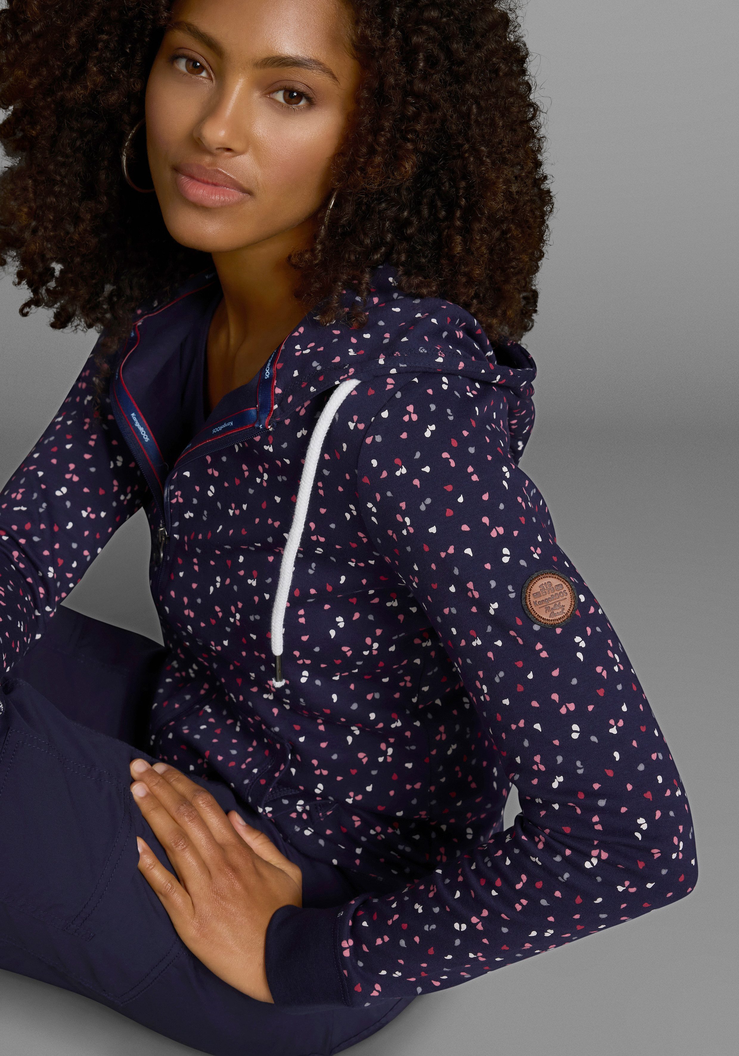 KangaROOS Capuchonsweatvest met sportieve minimal-print