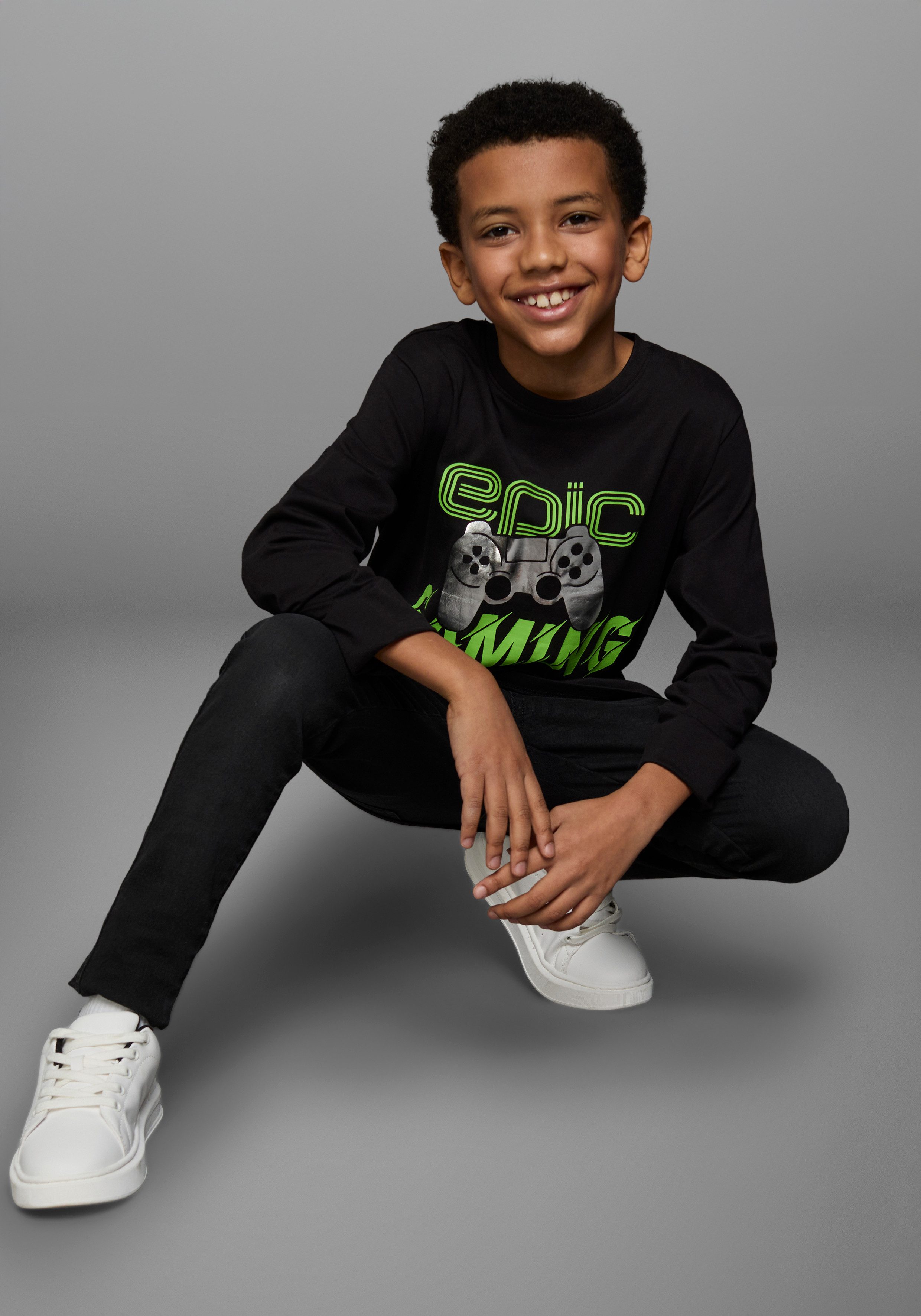 KIDSWORLD Shirt met lange mouwen Folieprint: EPIC GAMING langarm, met statement-print, ronde hals, basic-stijl