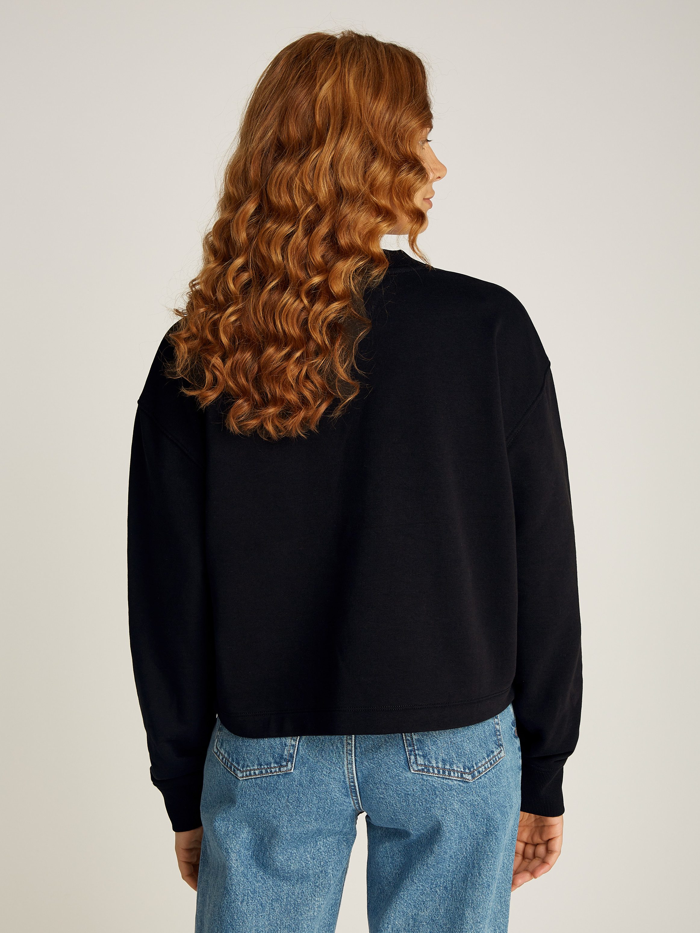 Tommy Jeans Curve Sweatshirt TJW ESSENTIAL LOGO 1 CREW EXT in grote maten met logo-opschrift