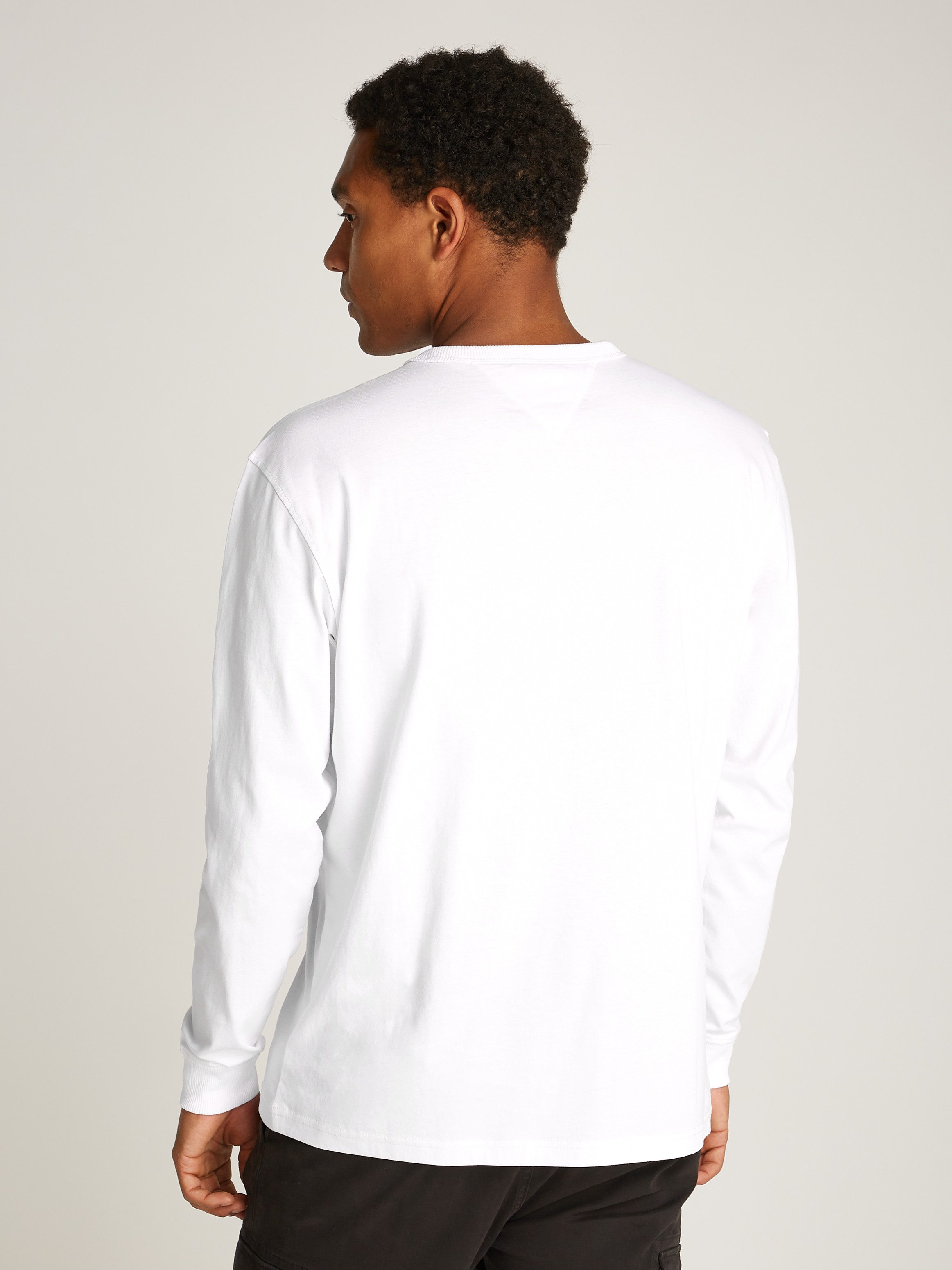 TOMMY JEANS Shirt met lange mouwen TJM REG BADGE LS TEE met borduursel