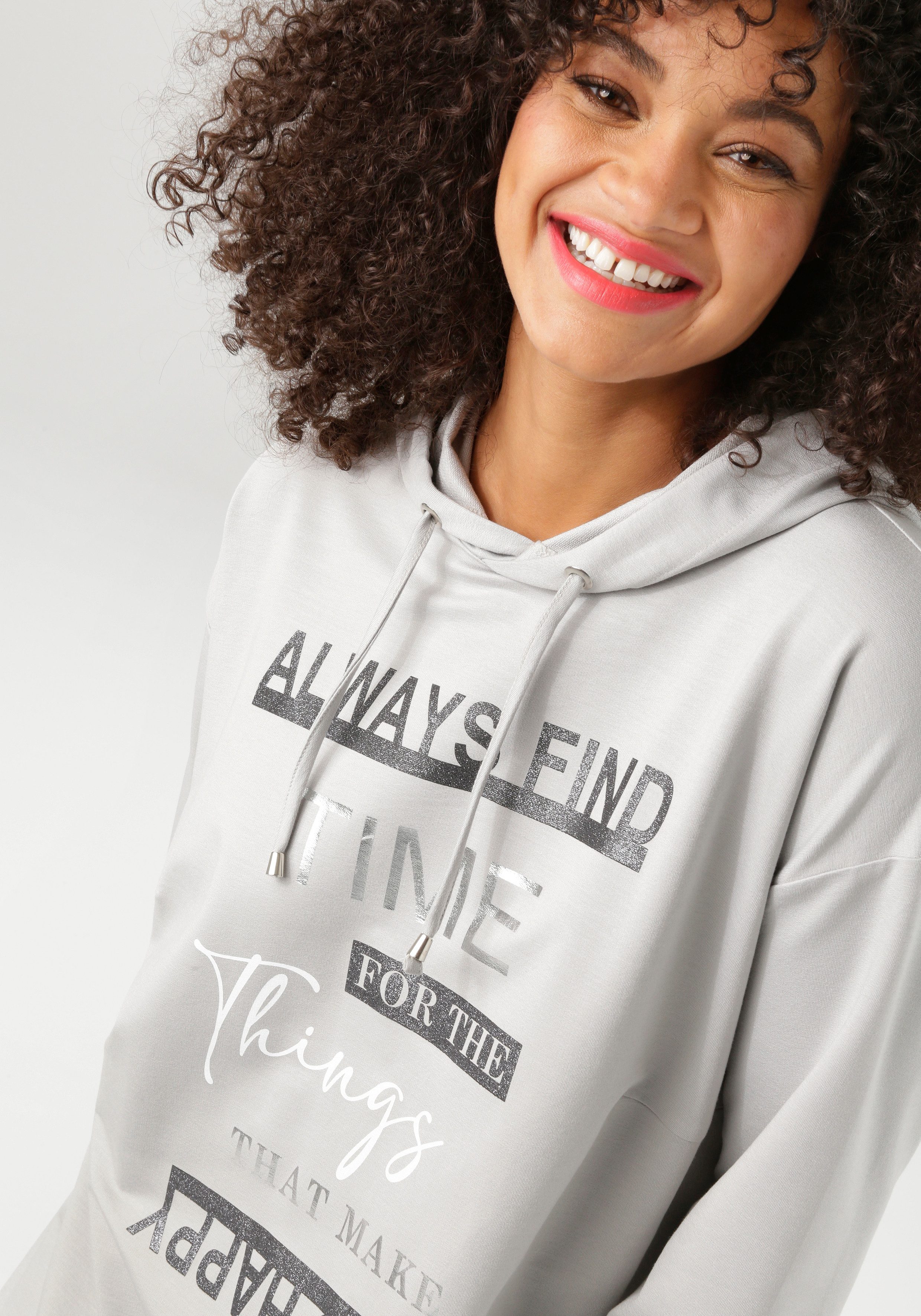 Aniston PLUS Hoodie