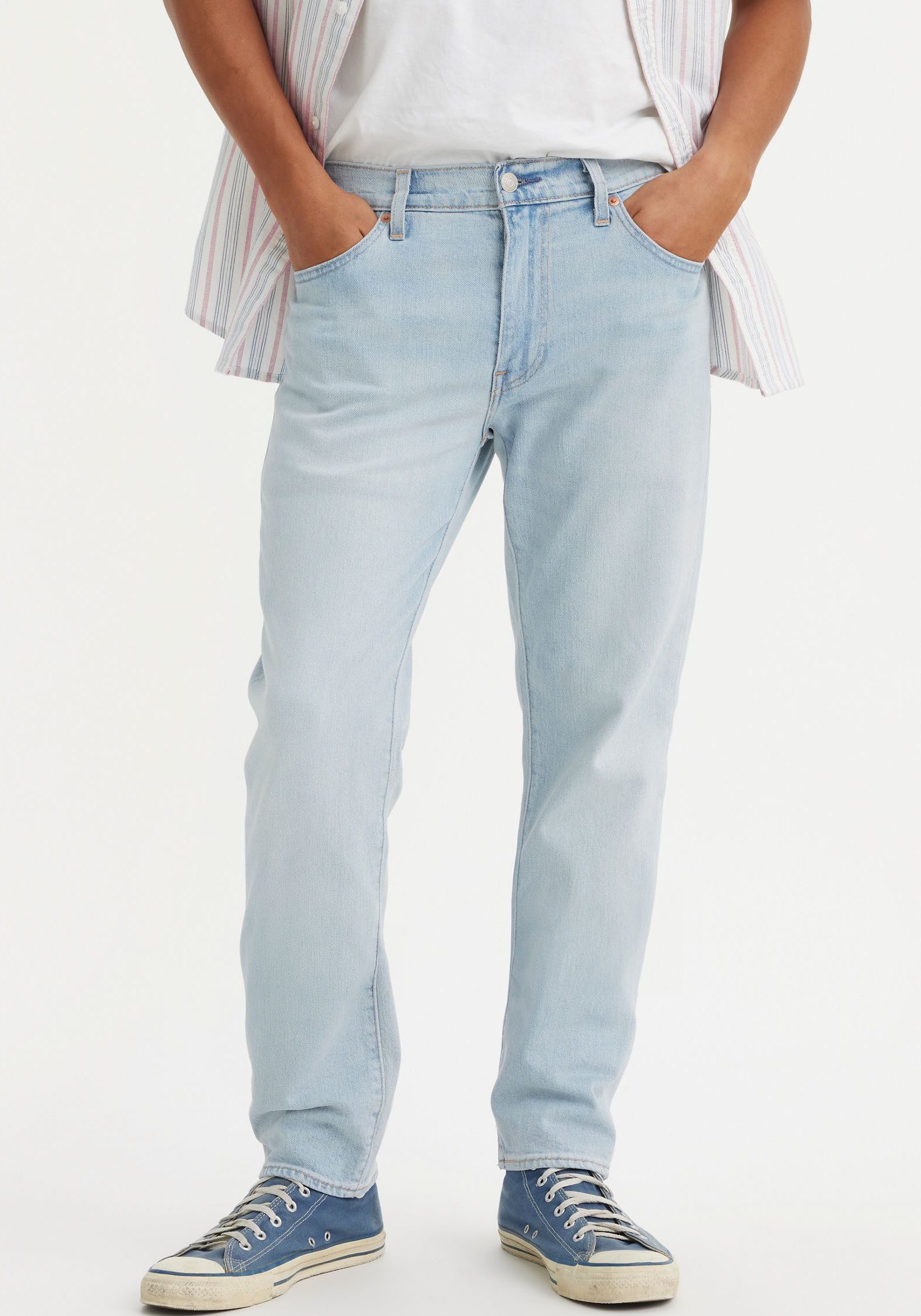 Levi's Tapered jeans 502 TAPER in een elegante moderne stijl