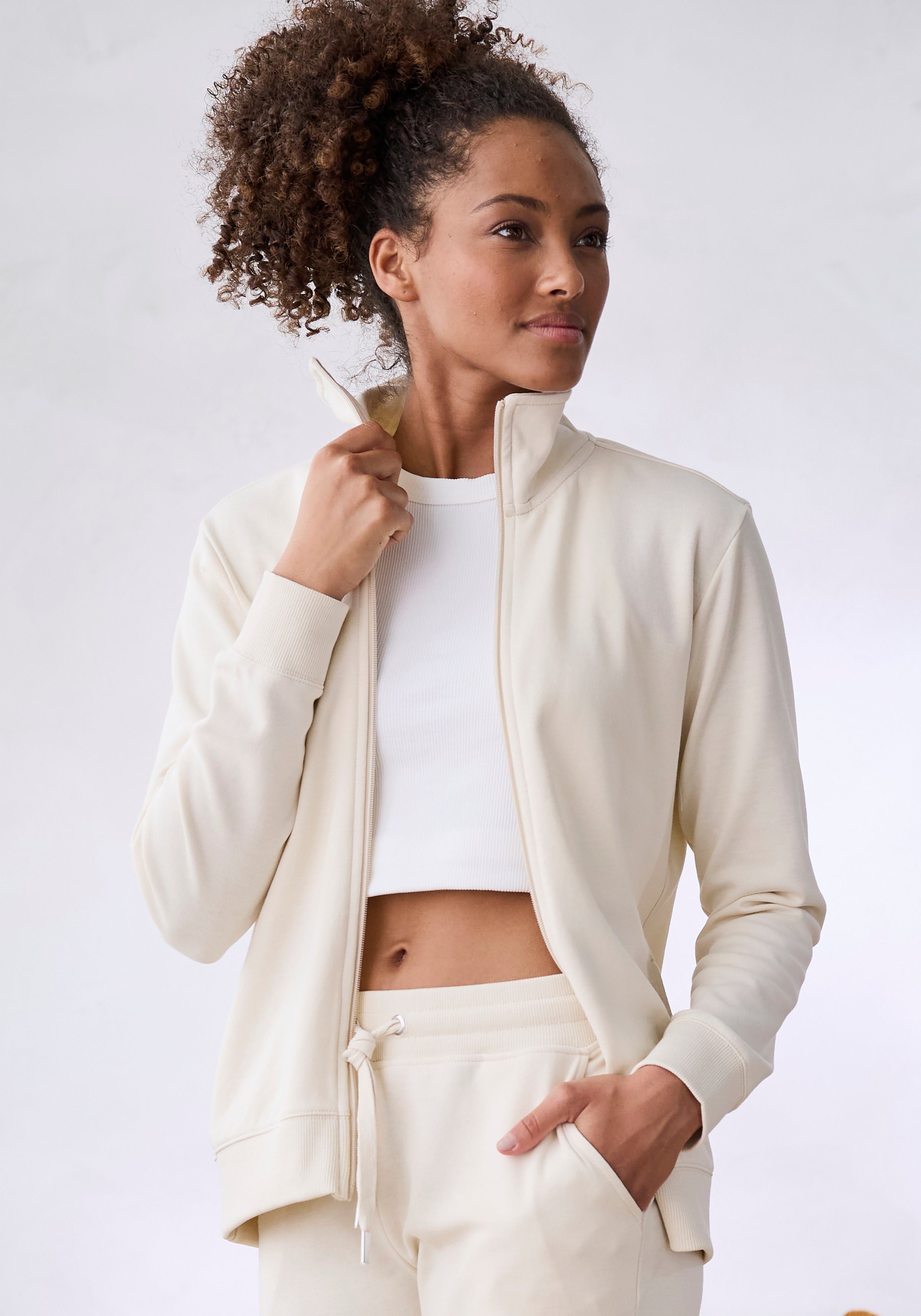 Bench. Loungewear Sweatvest met geborduurd staande kraag, loungepak (1-delig)