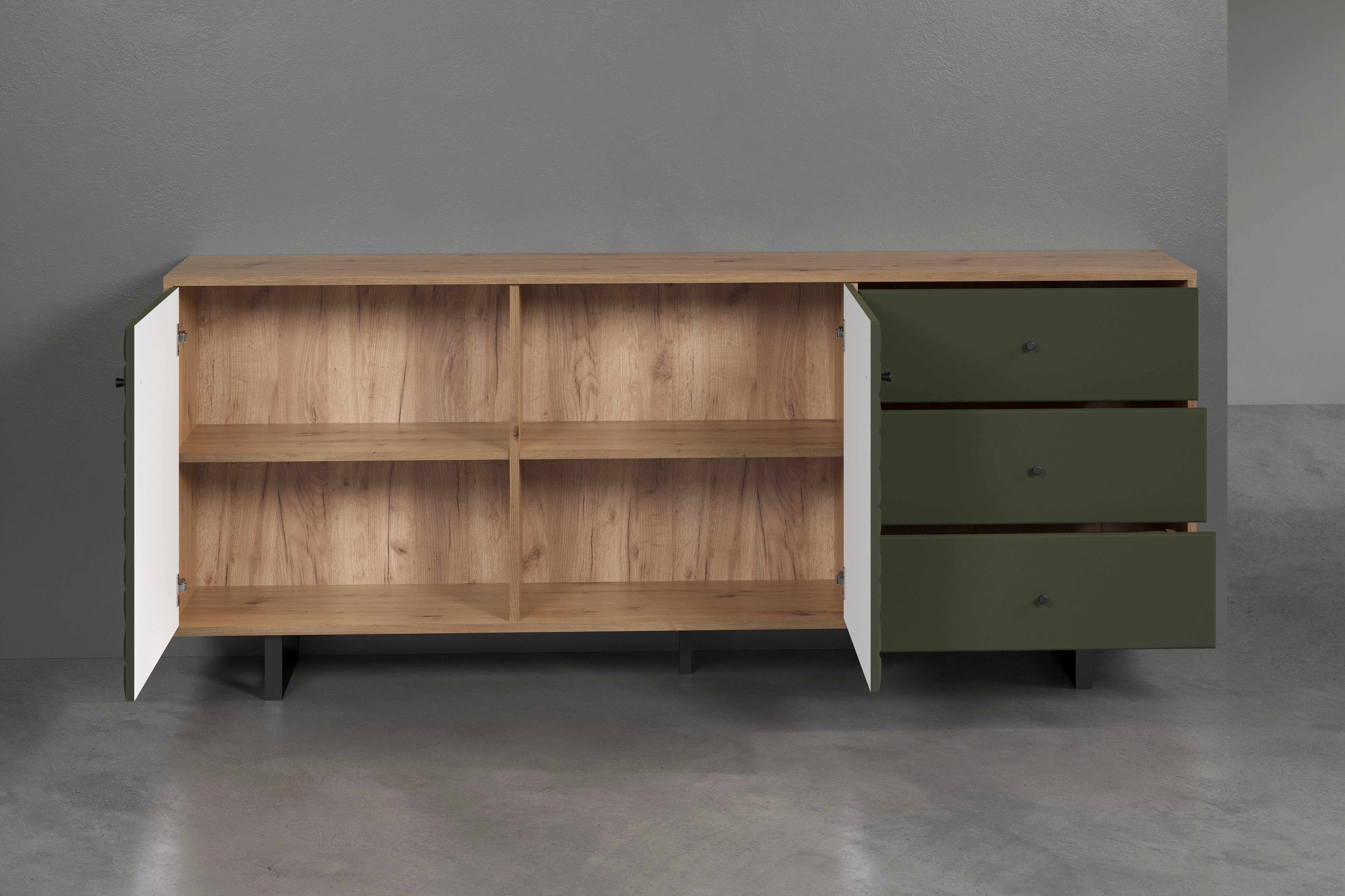 Places of Style Dressoir Ferretti Woonkamer commode met bijzondere frezing en poten/grepen van metaal
