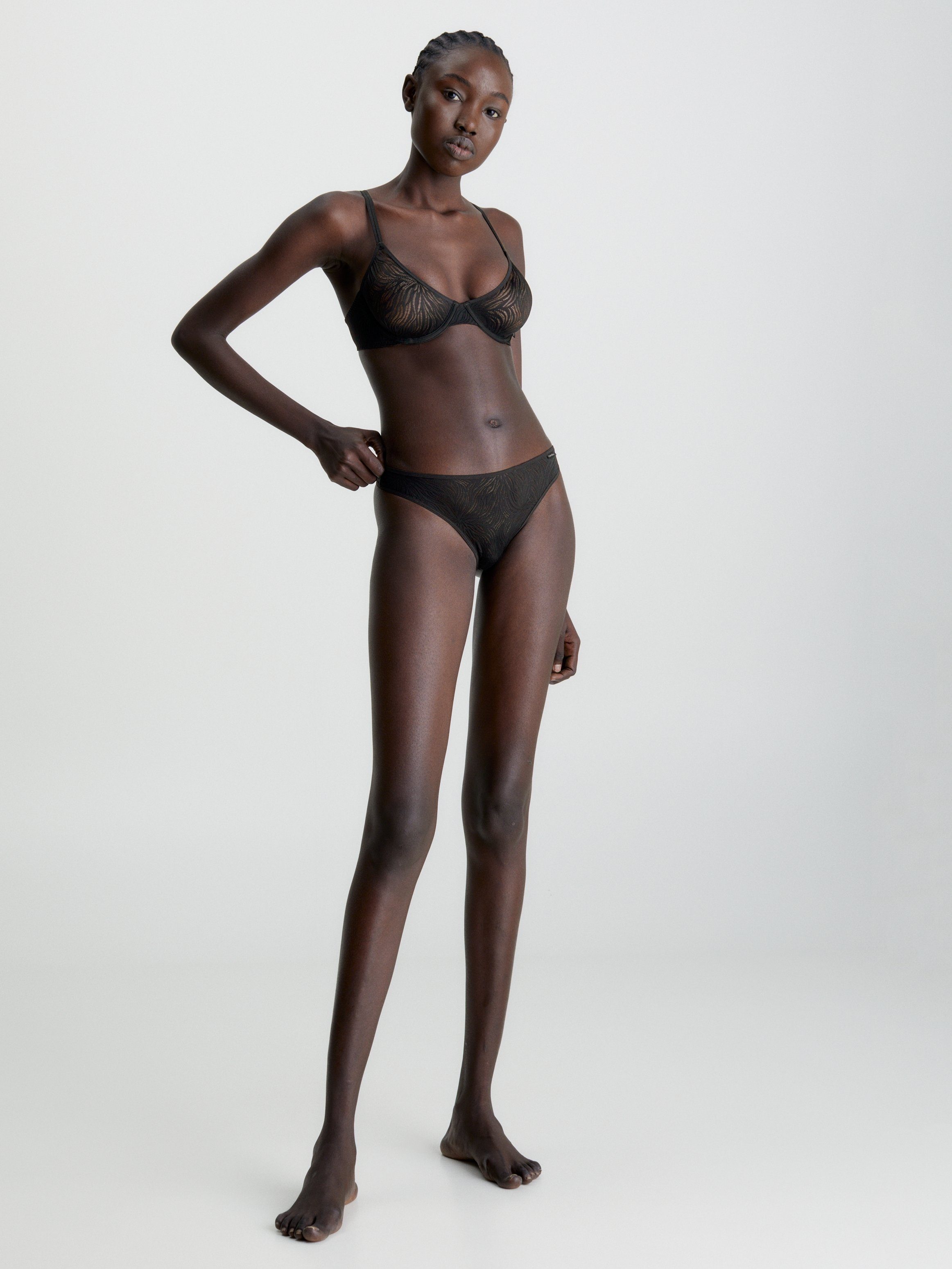 Calvin Klein T-string THONG van hoogwaardige kant