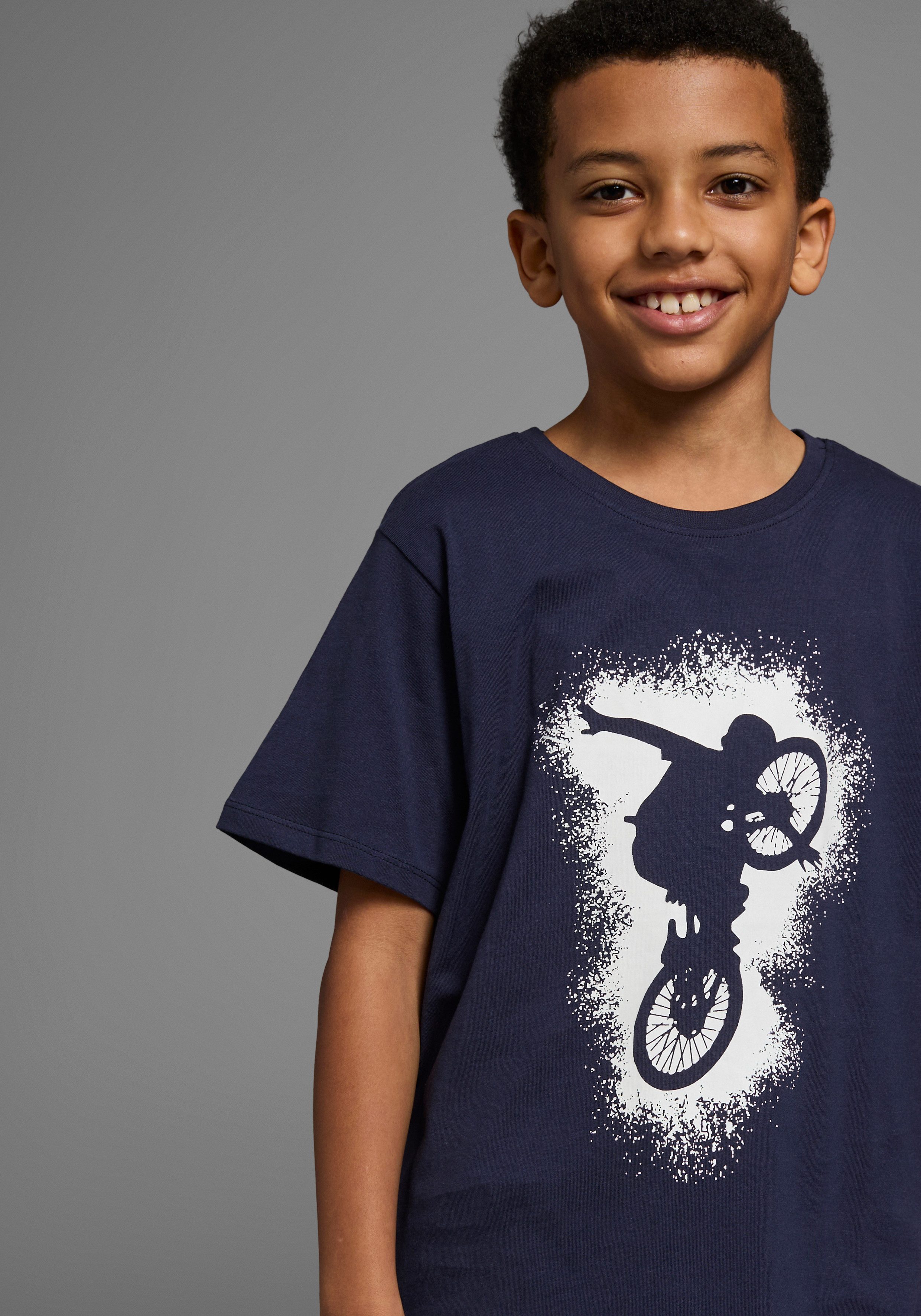 KIDSWORLD T-shirt short 2-delig set T-shirt + sweat shorts (set, 2-delig, 2)