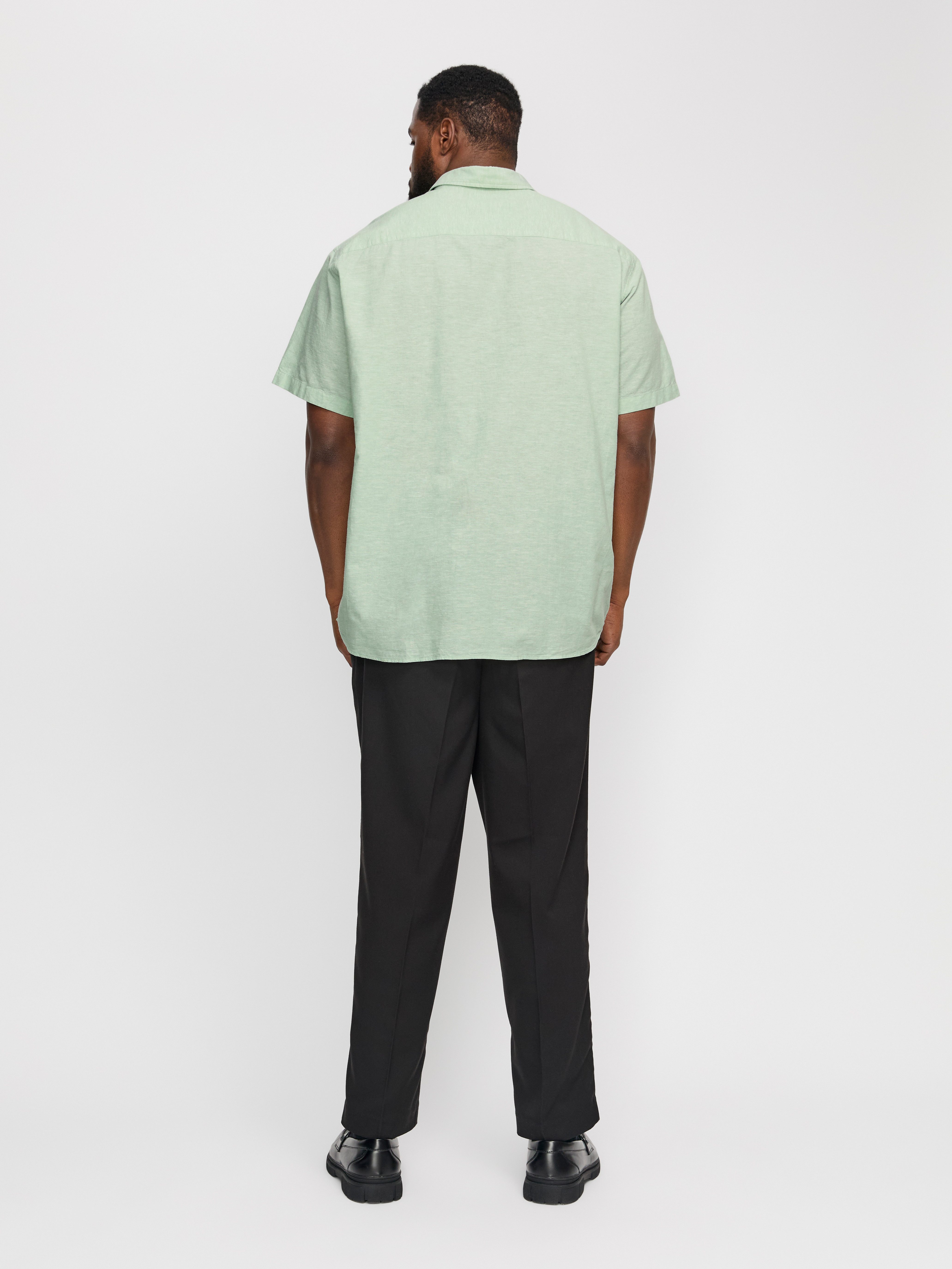 Jack & Jones PlusSize Overhemd met korte mouwen JJEBREEZE SHIRT SS SN PLS