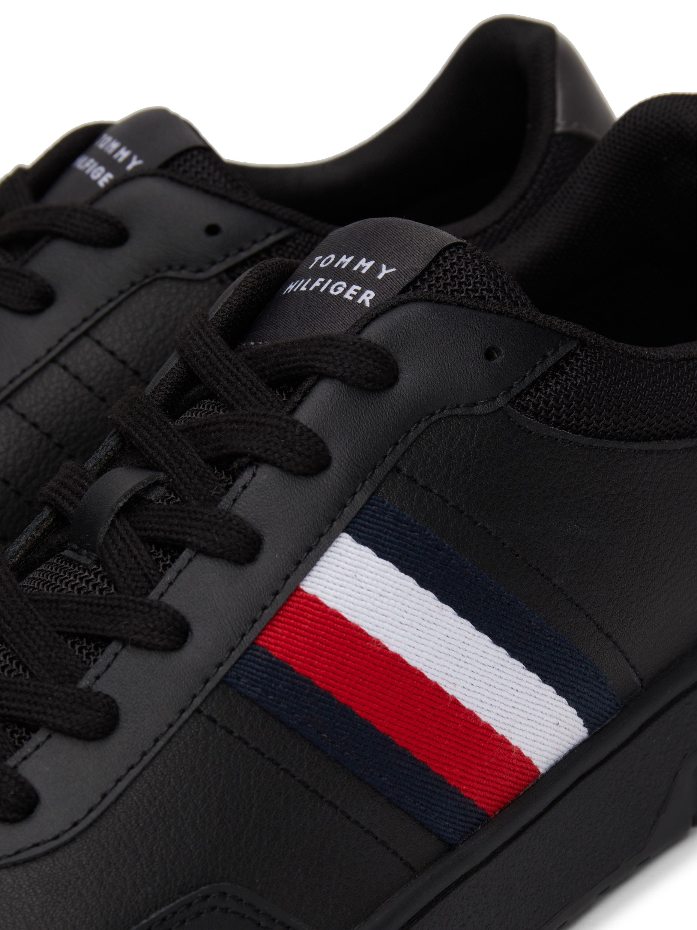 Tommy Hilfiger Plateausneakers TH BASKET CORE LITE , vrijetijdsschoen, halfschoen, veterschoen met gepolsterde schacht