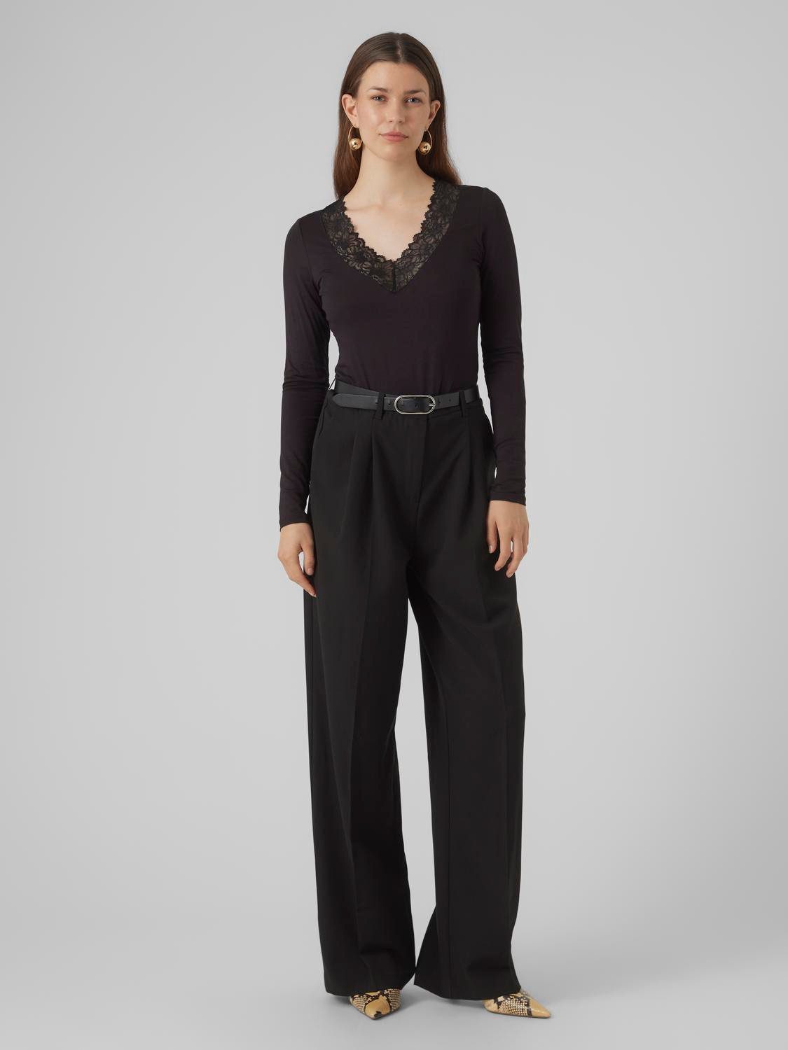 Vero Moda Shirt met V-hals VMROSA LS V-NECK LACE TOP GA JRS NOOS